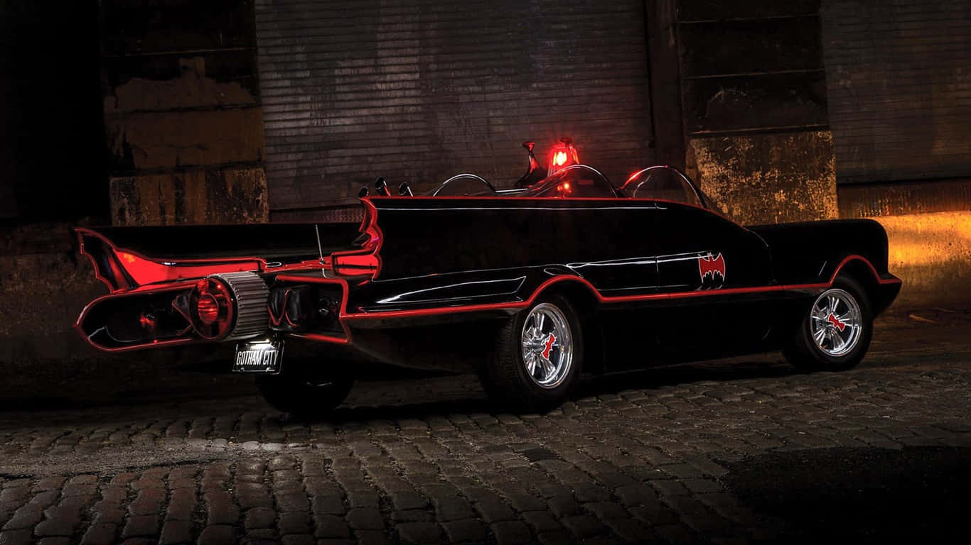 1366x768 Фон Batmobile с червена светлина Тапет
