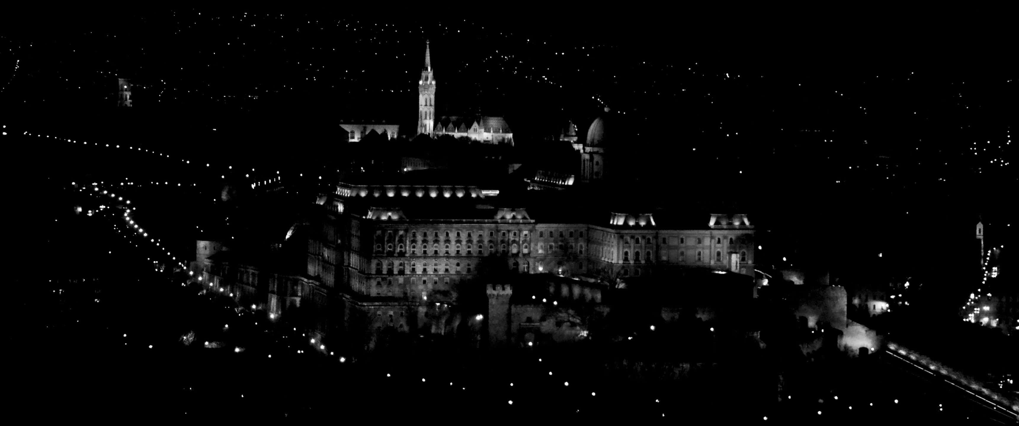 Разгледайте красотата на 3440x1440 фон Тапет