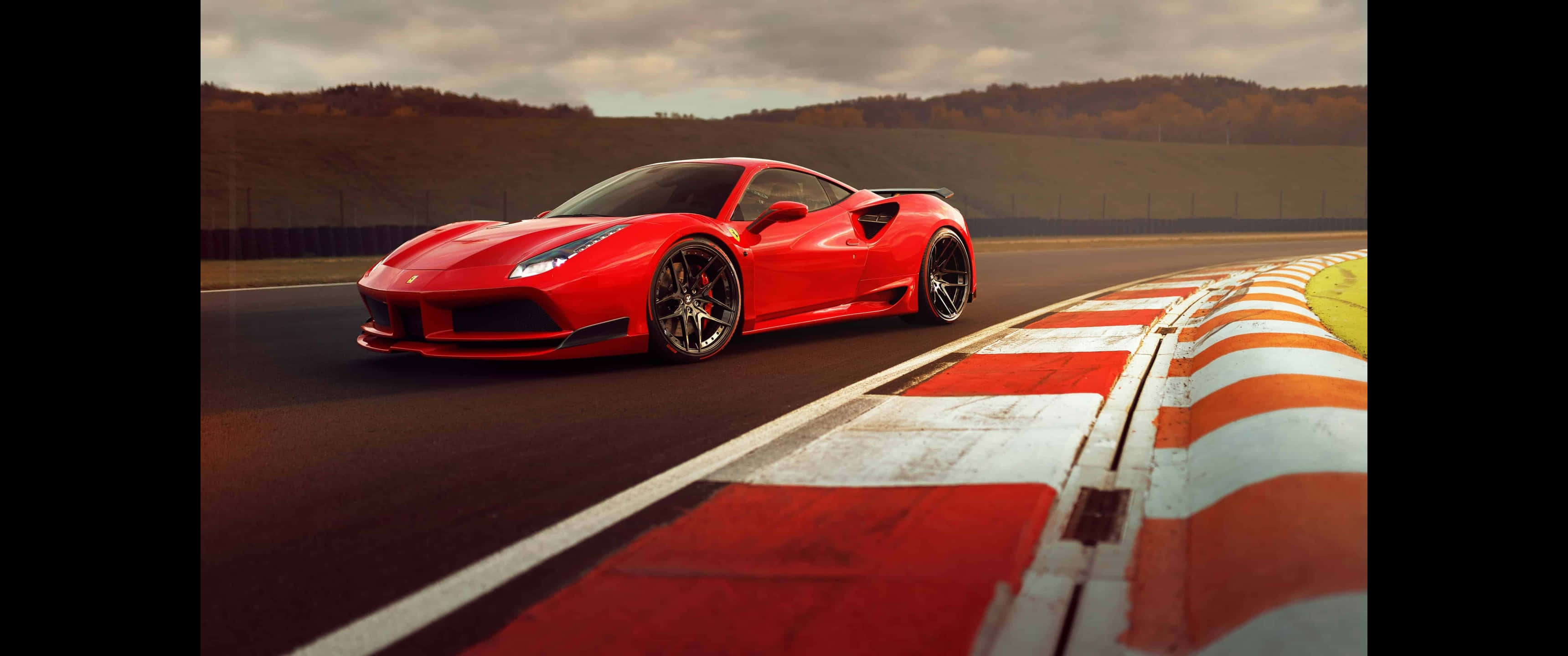 3440x1440p Ferrari фон Червени и бели линии Тапет