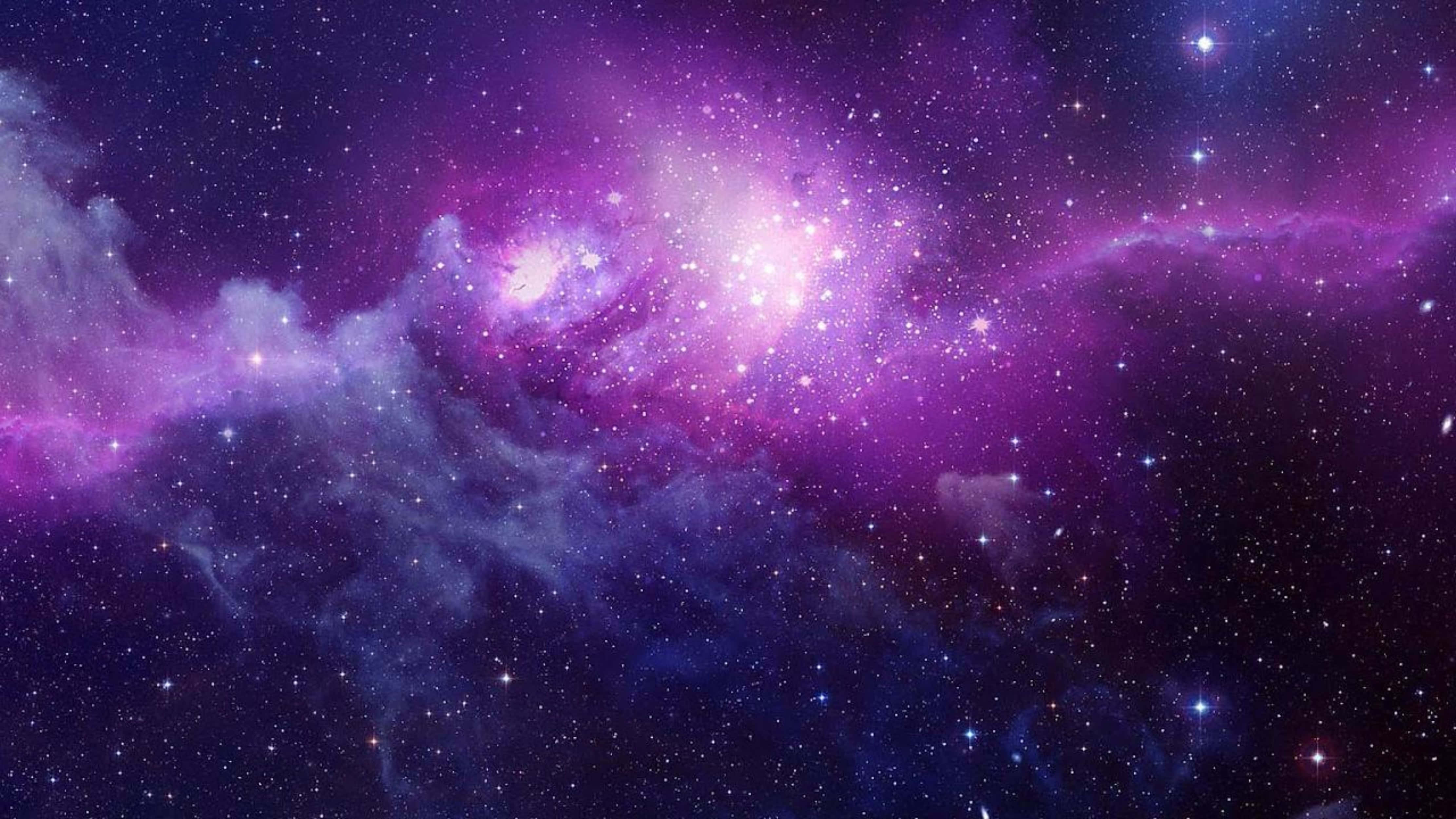 4K Вселена Лилав Космически Газов Облак Тапет