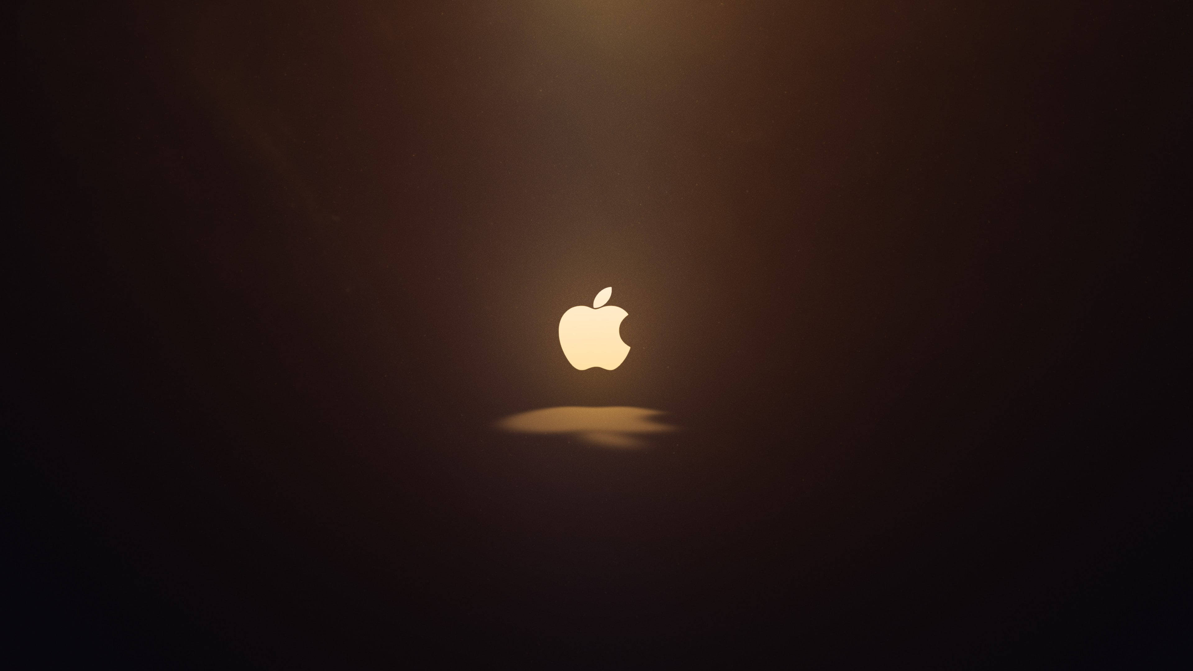 Светещо лого на Apple Macbook Air Тапет
