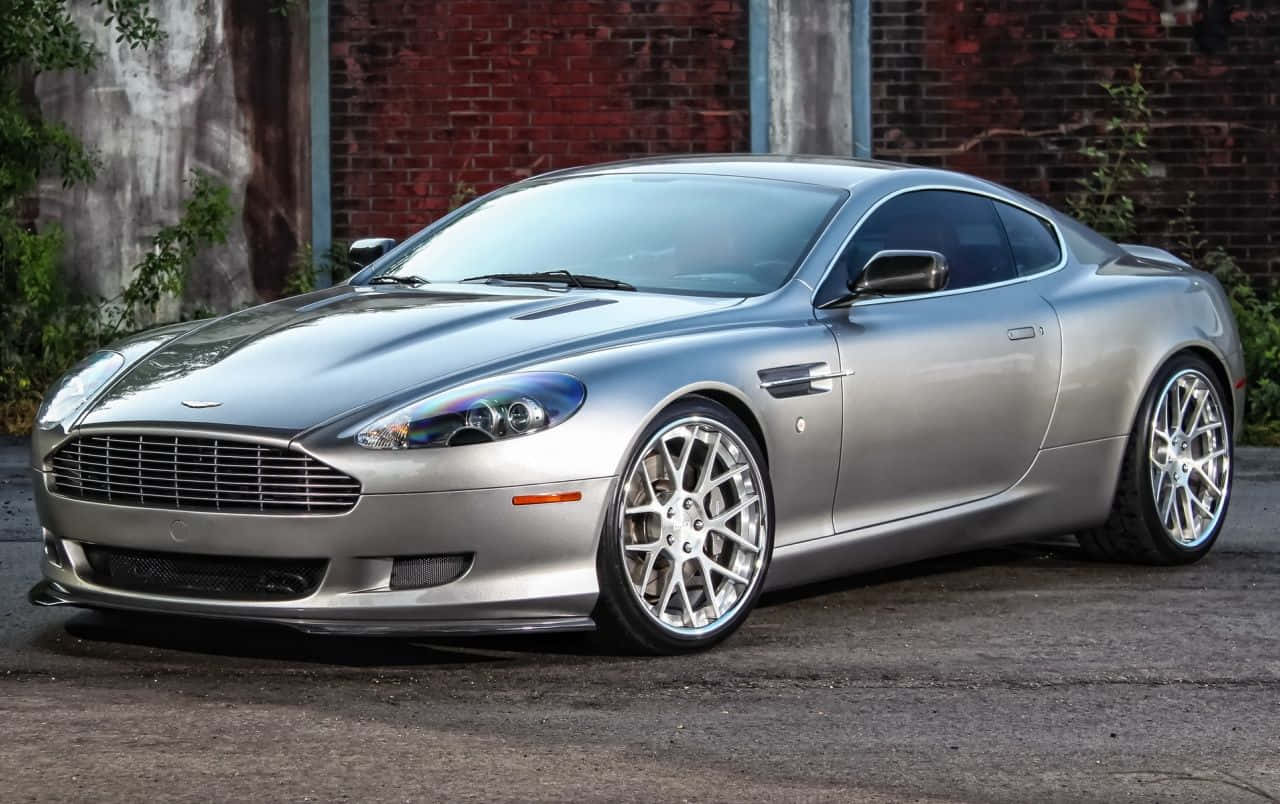 Aston Martin DB9 – Идеална комбинация от мощност и дизайн Тапет