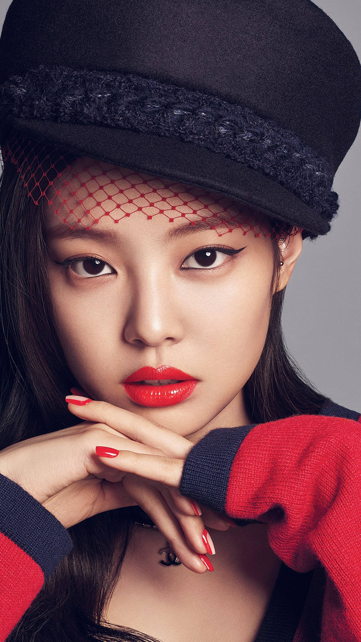 BlackPink Джени с червено червило Тапет