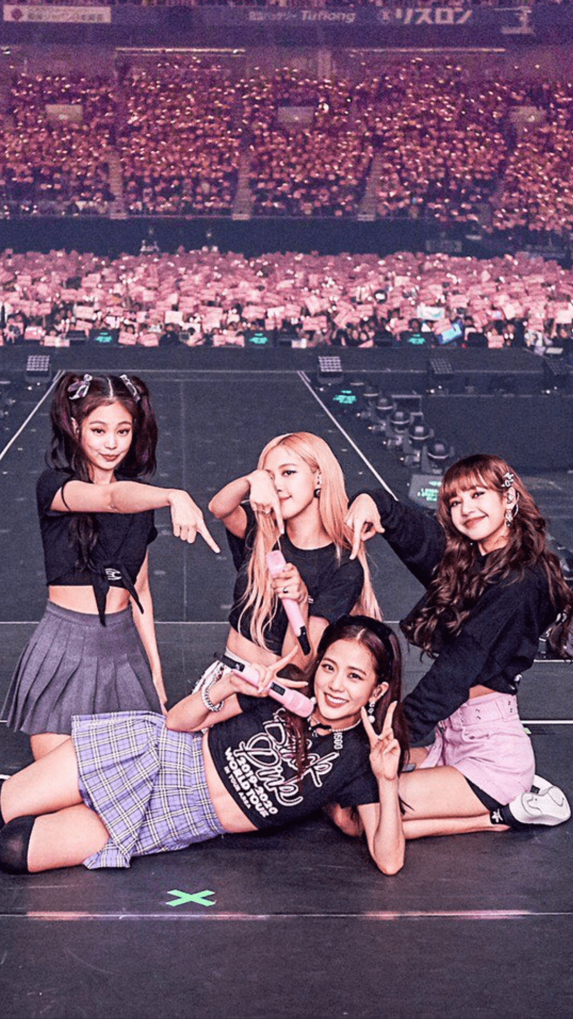 Звезден стил и енергия – Blackpink на концерт Тапет