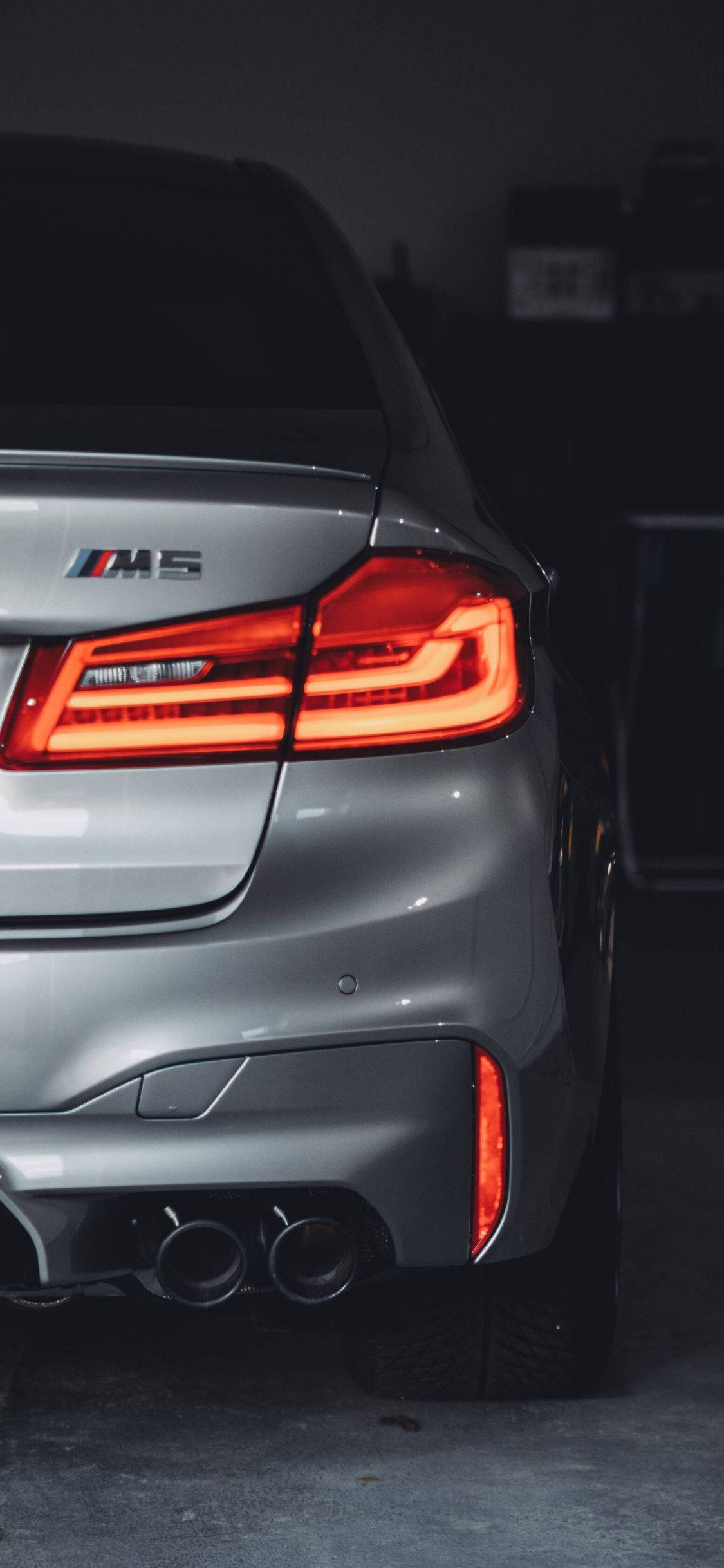 Сер BMW M5 Кола iPhone Тапет
