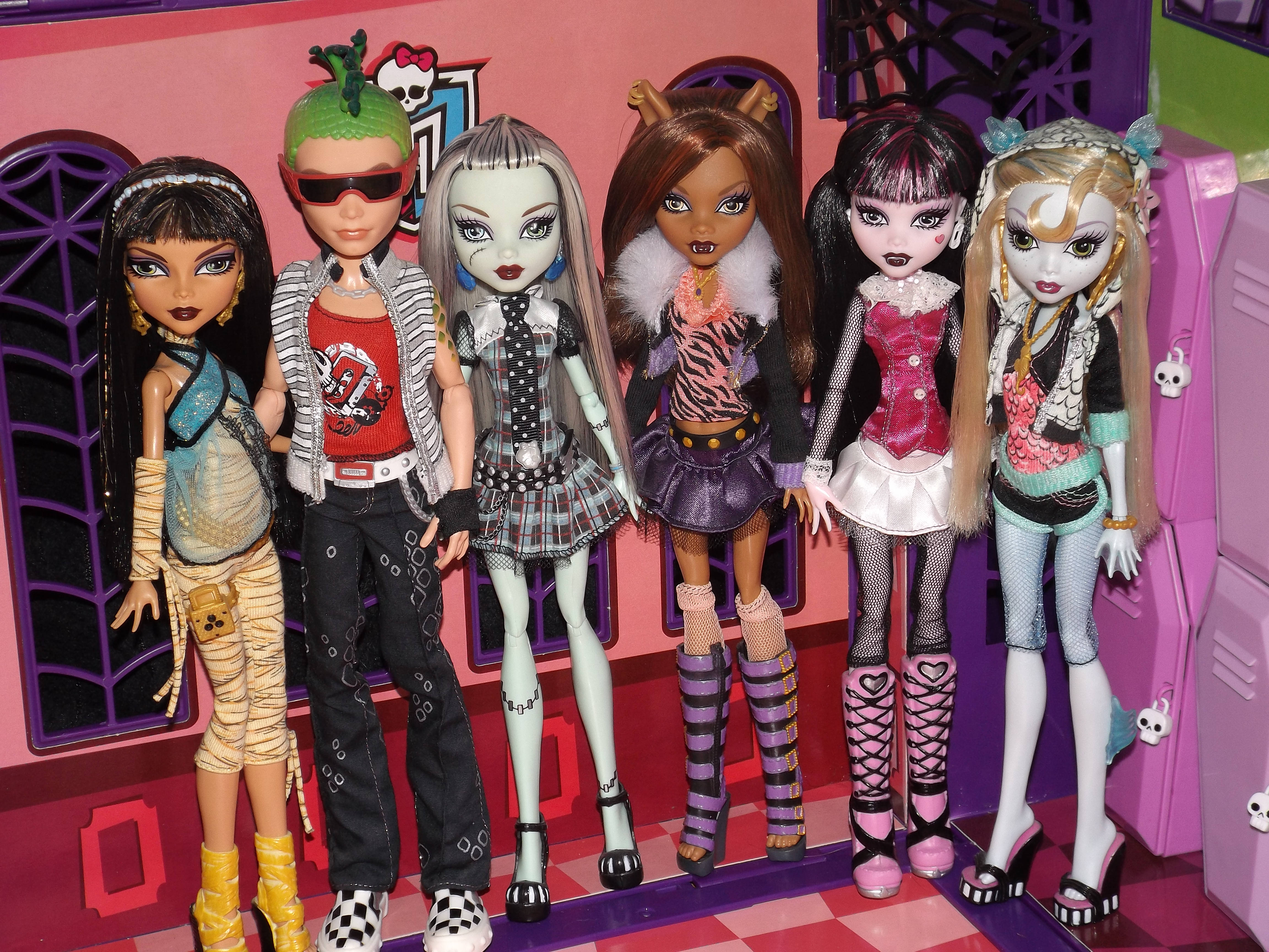 Нощно излизане дискотека Bratz естетика Тапет
