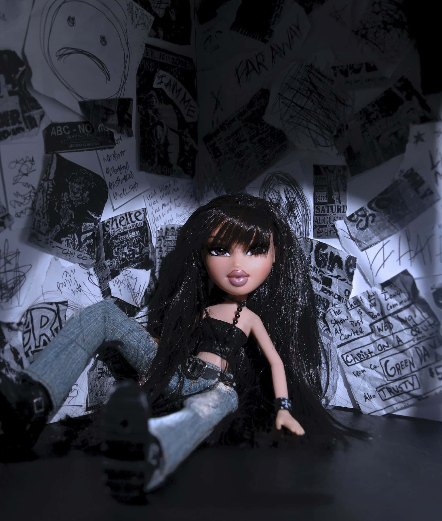 Прегърнете личния си стил с естетиката на Bratz Тапет