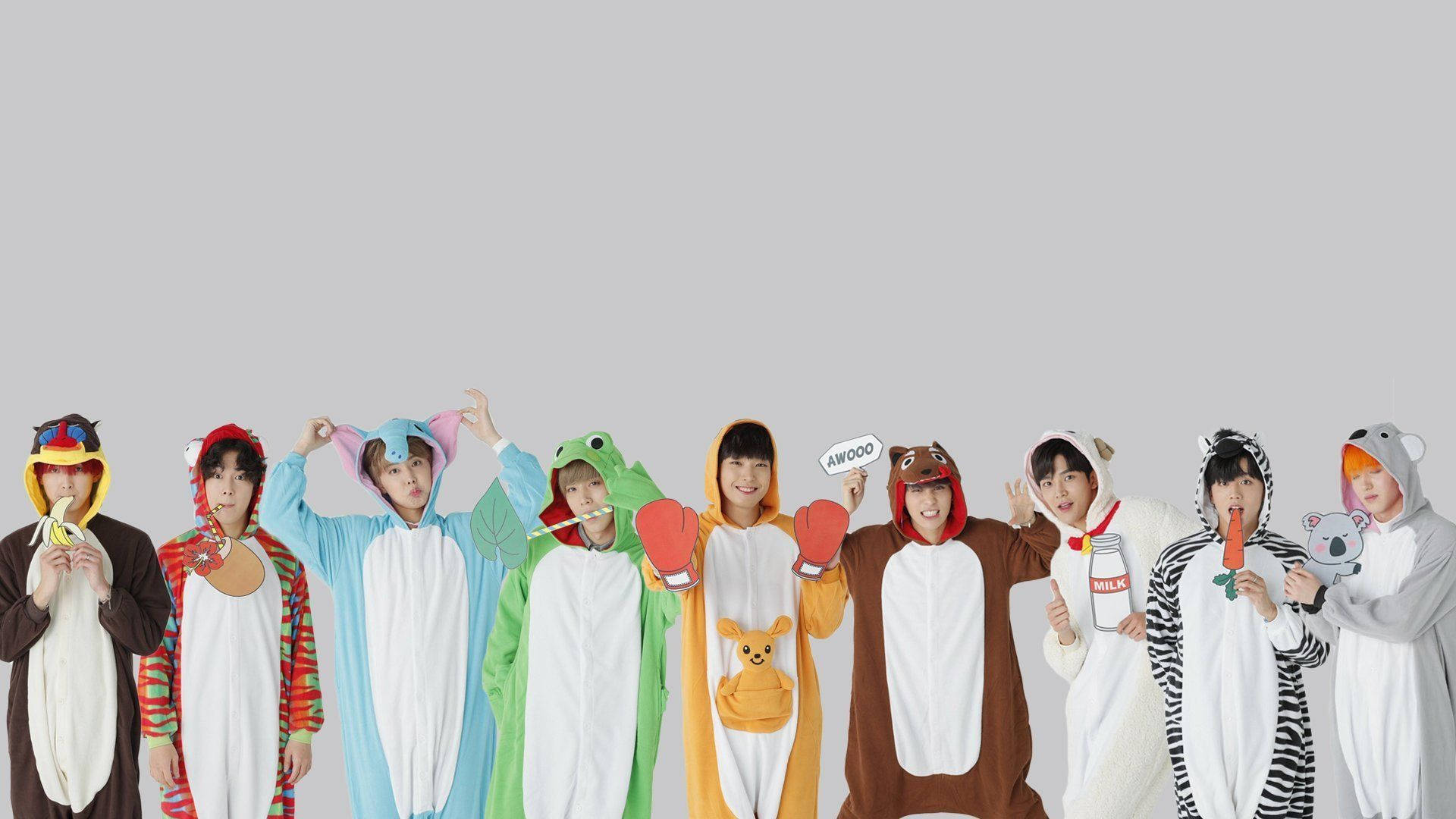 BTS в сладки животински костюми 2020 Тапет