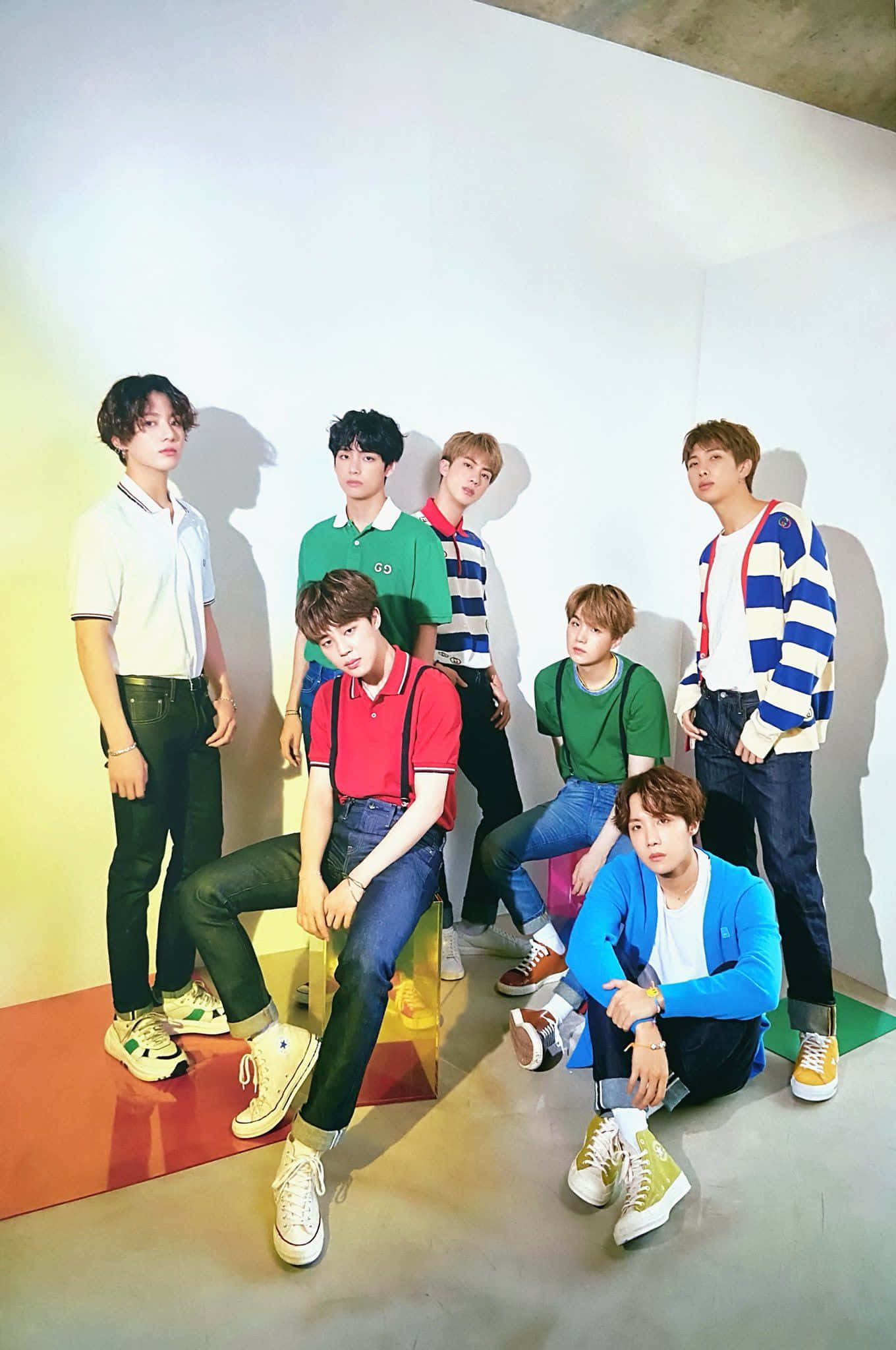 Фотосесия на BTS в ежедневни облекла Тапет