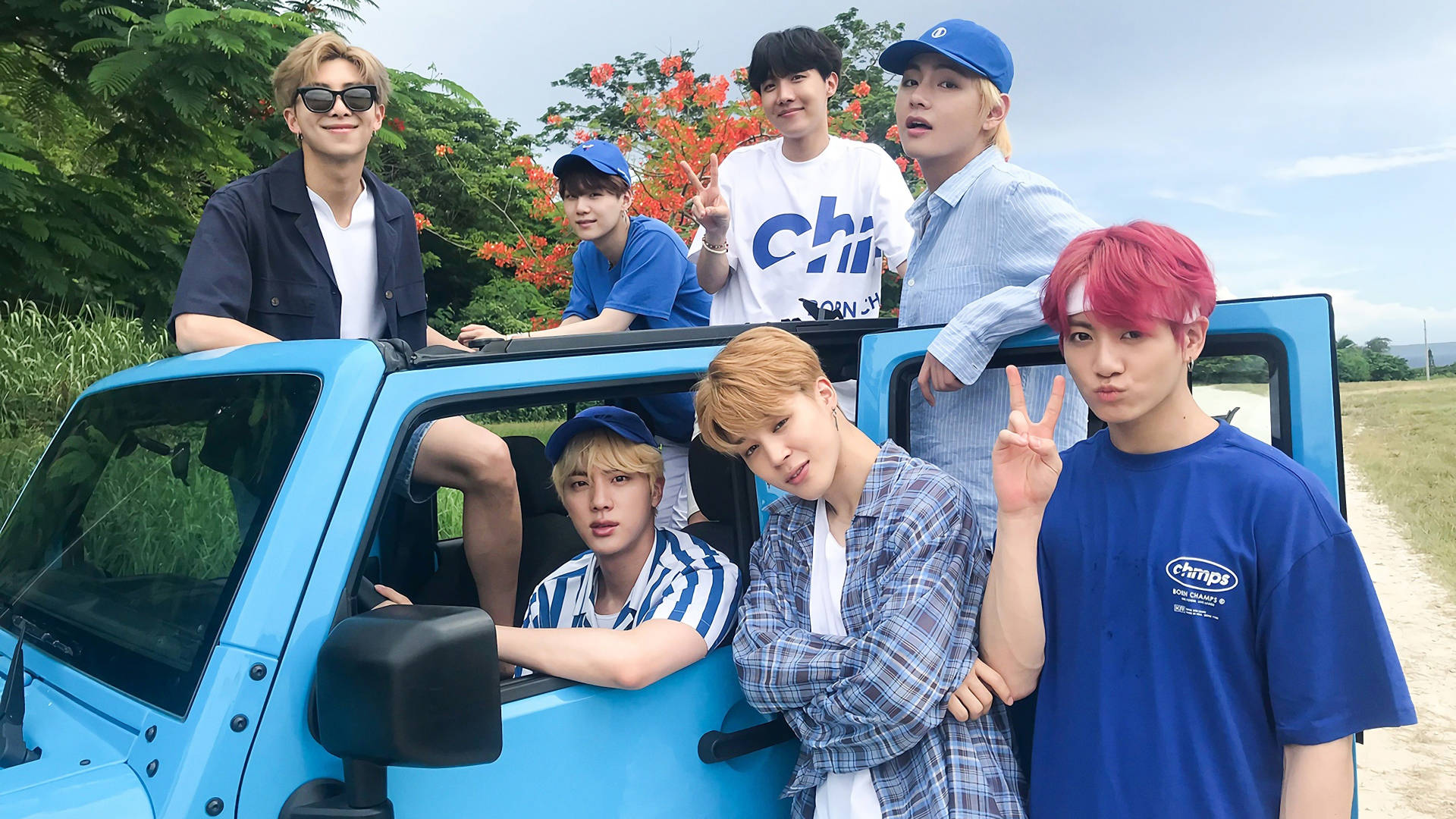 Групова снимка на BTS в Сайпан Тапет