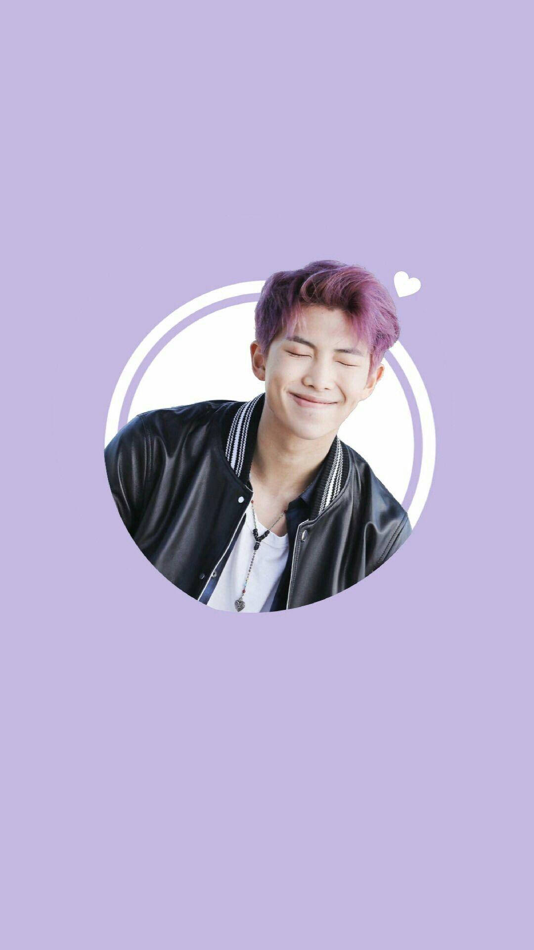 Мил BTS RM в кръг на лила Тапет