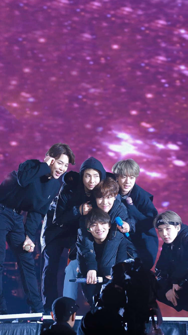 BTS фон Тапет