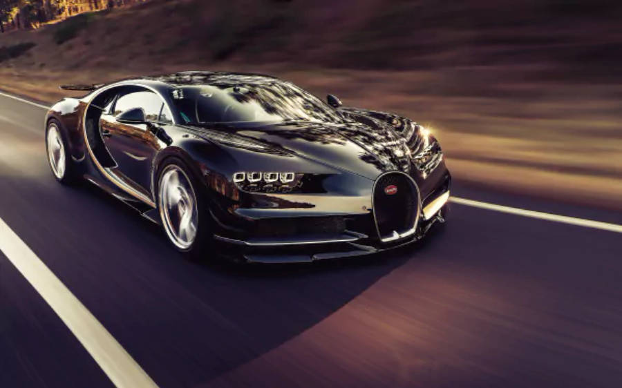 Черен Bugatti Chiron 4K Тапет