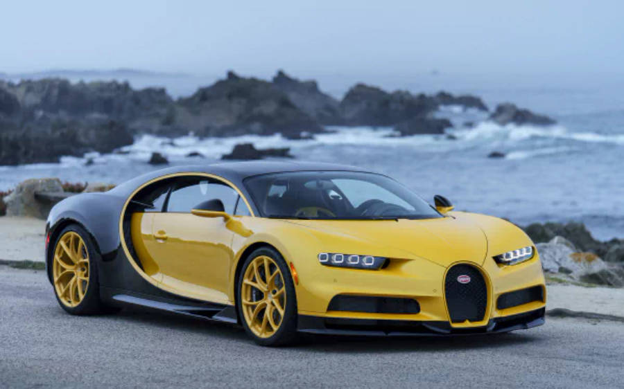 Жълто Bugatti Chiron 4K Тапет