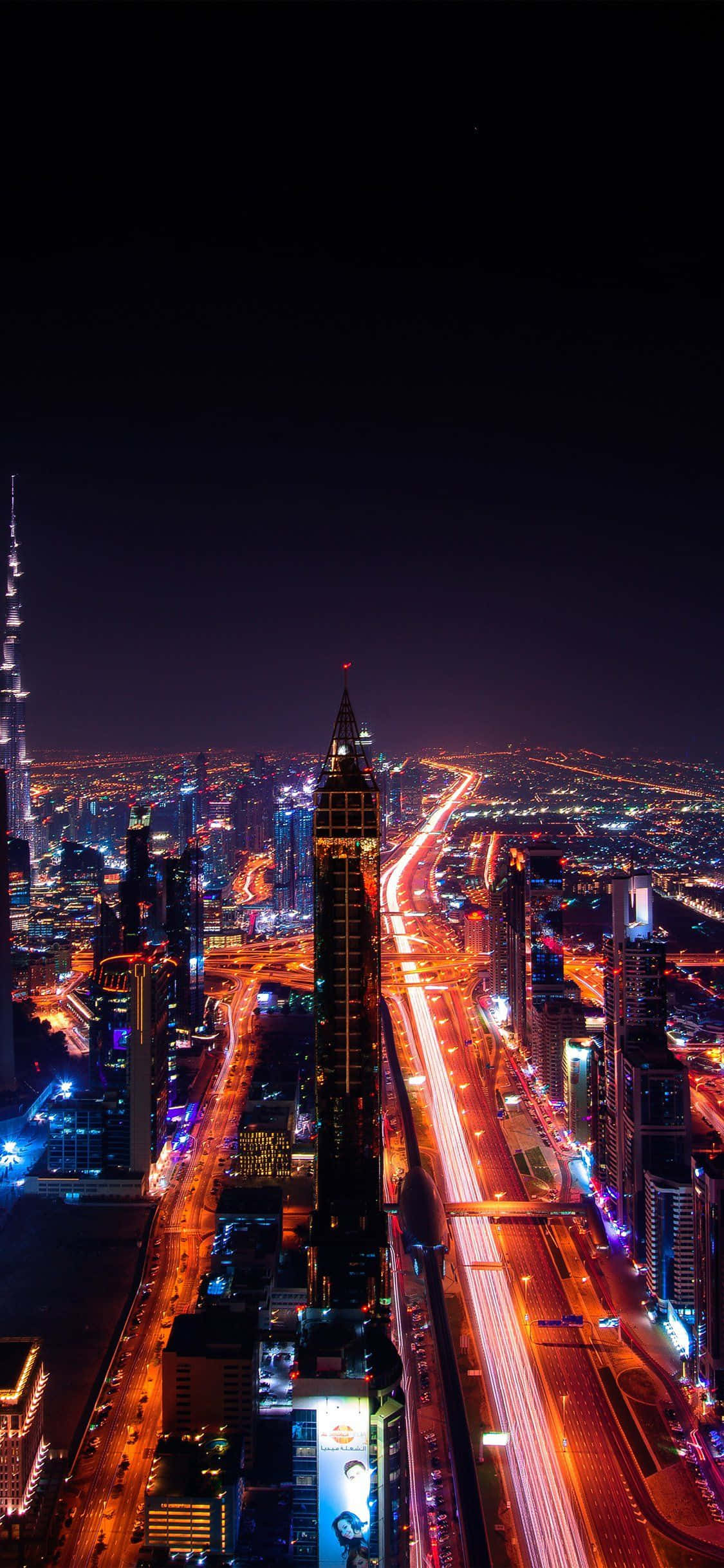 Dubai City iPhone Display At Night Тапет
