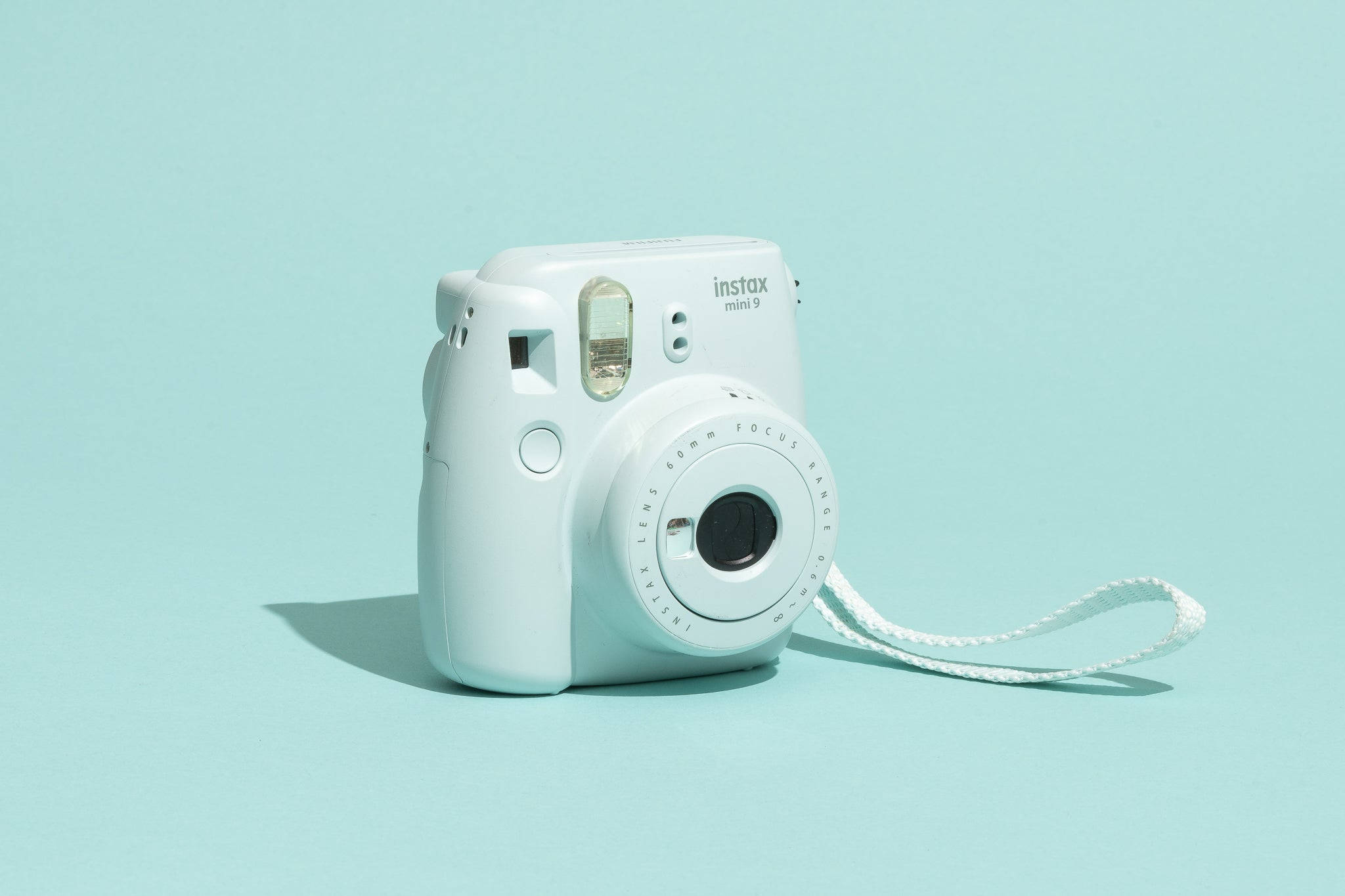 Фотоапарат Instax Mini 9 Тапет