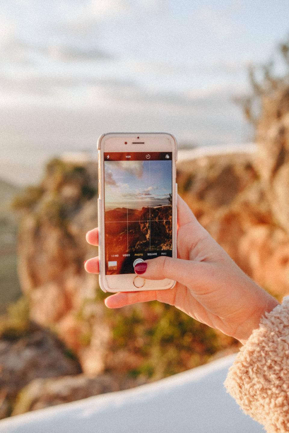 Уловена природа iPhone Тапет