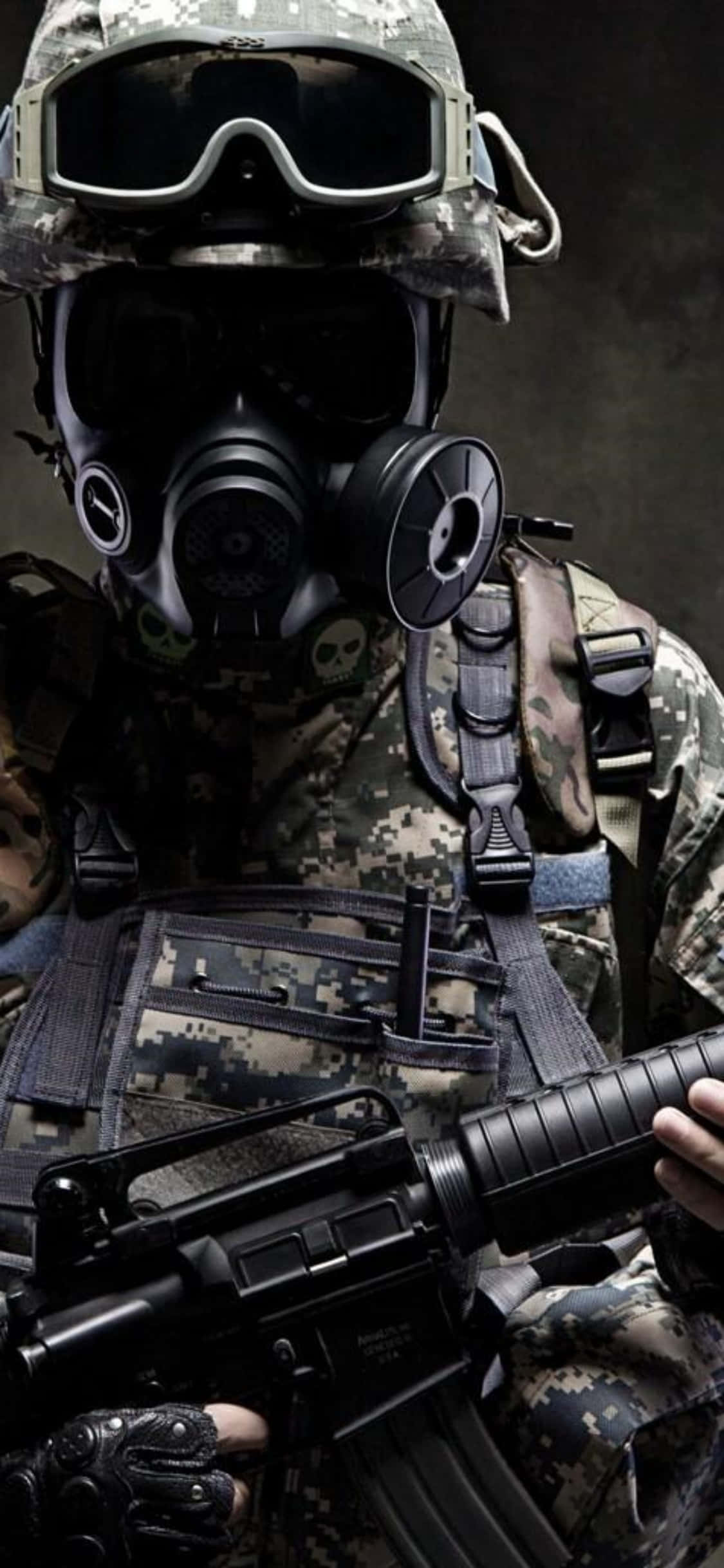 Време е за действие с iPhone Xs и Counter-Strike: Global Offensive Тапет