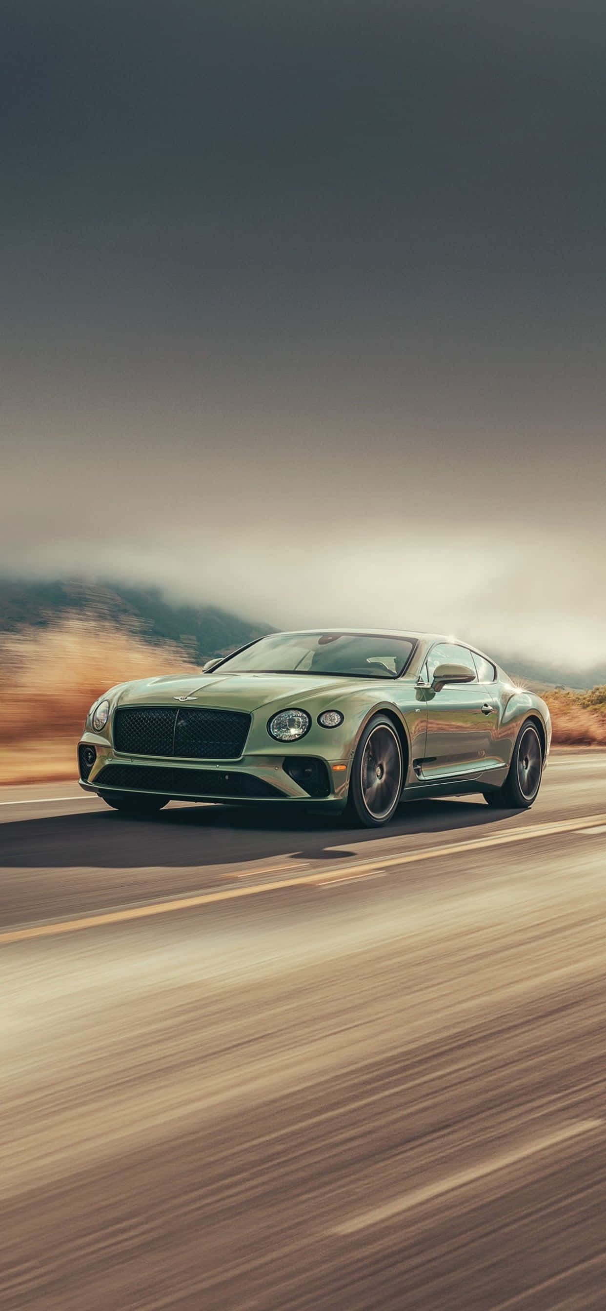 Уникален и луксозен: iPhone Xs Max Bentley Тапет