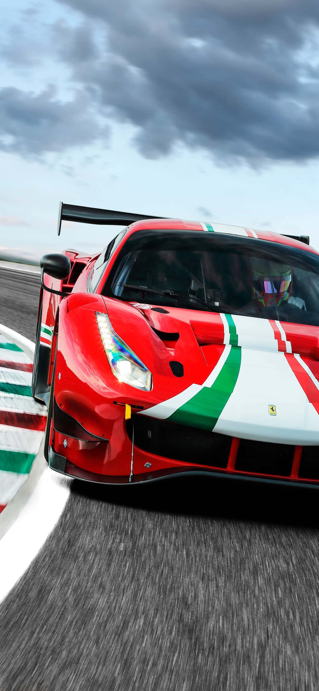iPhone Xs Max Ferrari тапет Ferrari 488 GT3 на писта Тапет