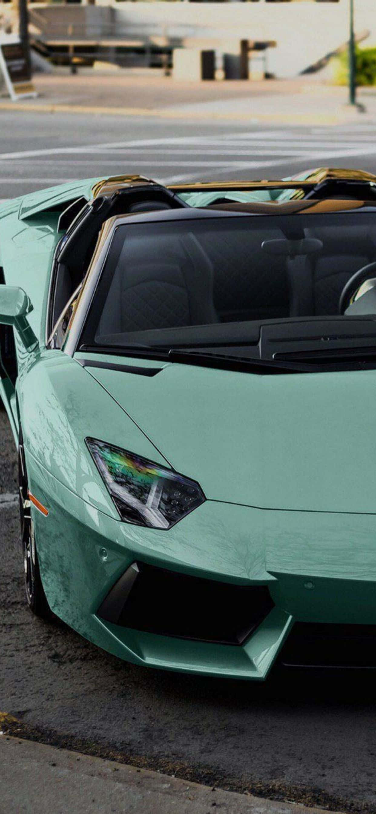 iPhone XS Max Lamborghini Светло-син фон Тапет