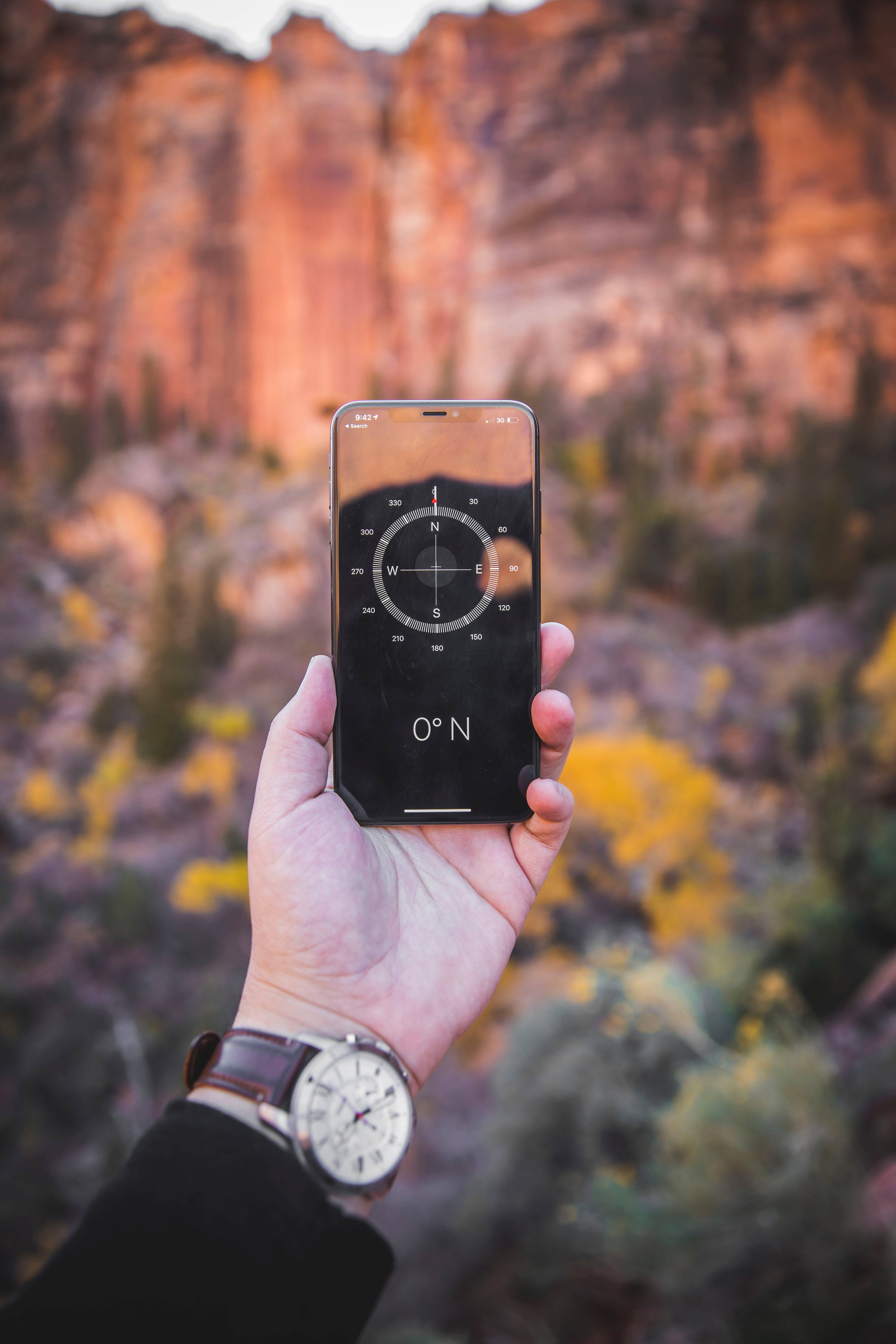 iPhone Xs Max Компас Тапет