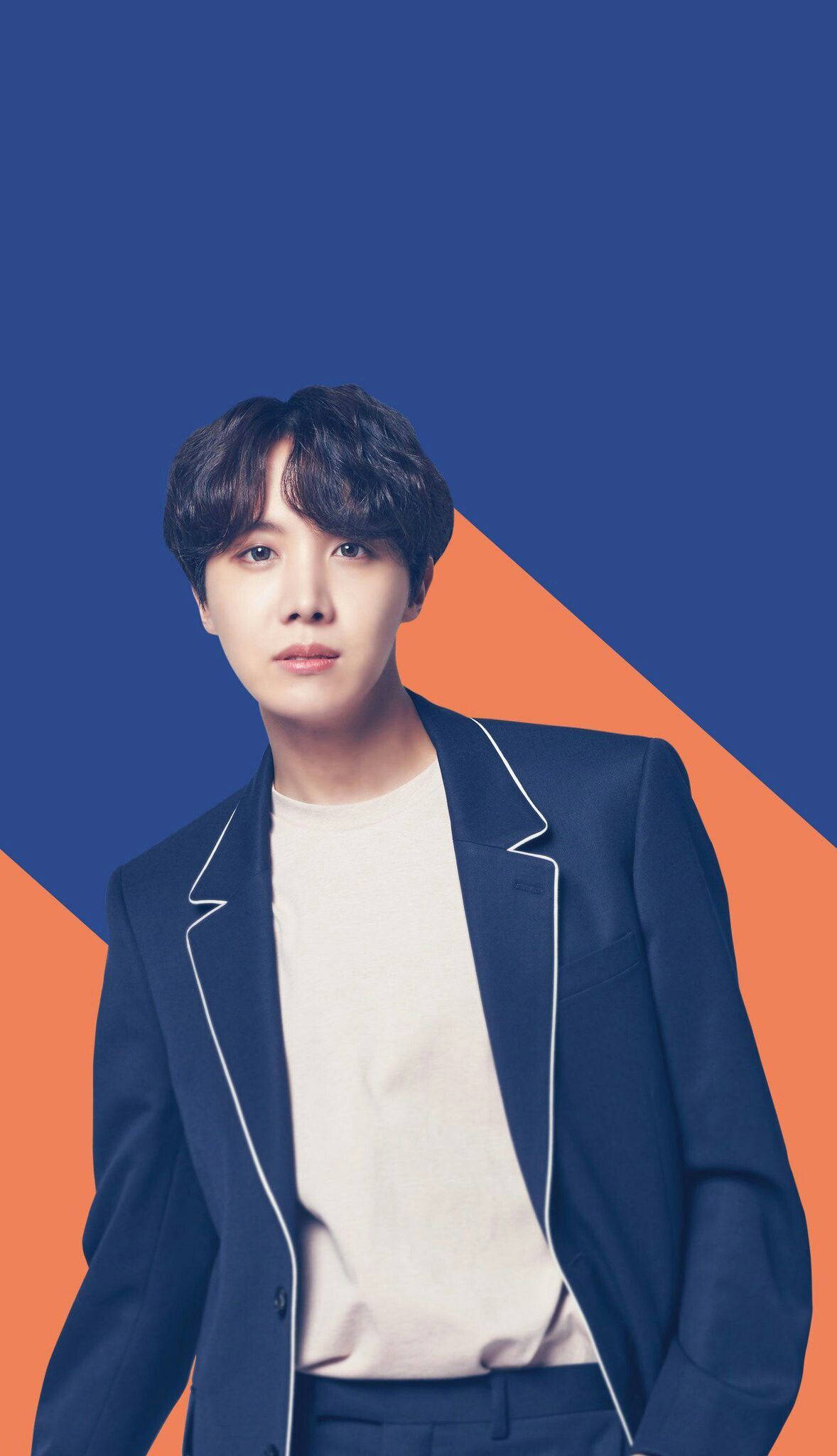 Мил фон на J-Hope от BTS в синь и оранж Тапет