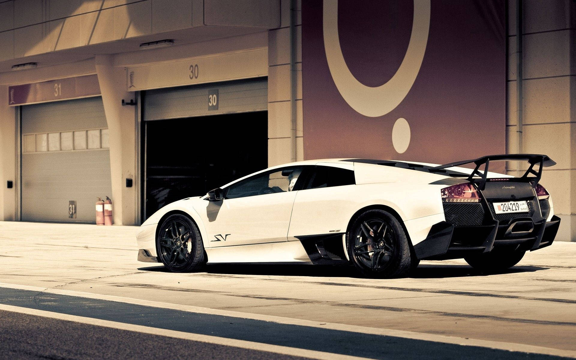 „Изчистеният, мощен Lamborghini Murcielago SV“ Тапет