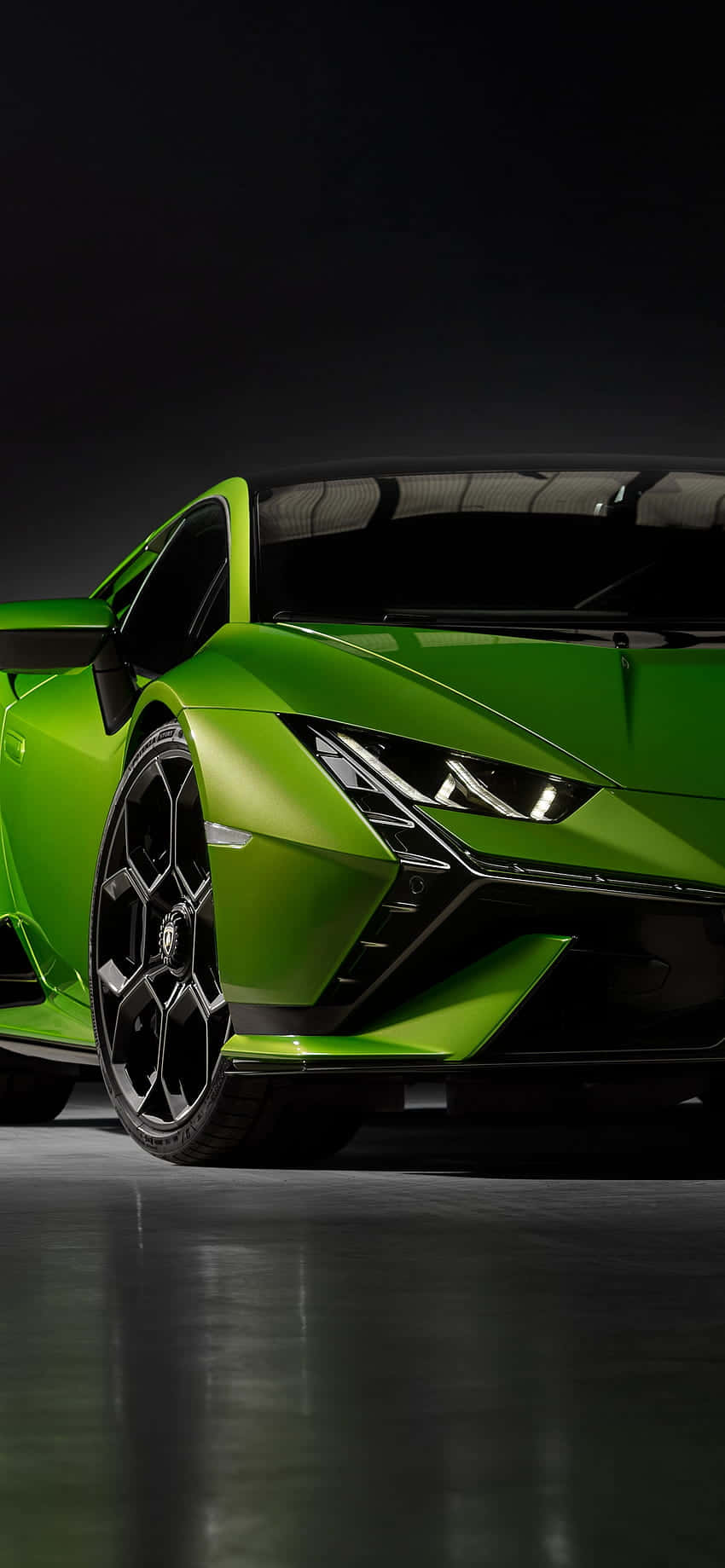 Удивителен изглед на нови Lamborghini и Pixel 3xl Тапет