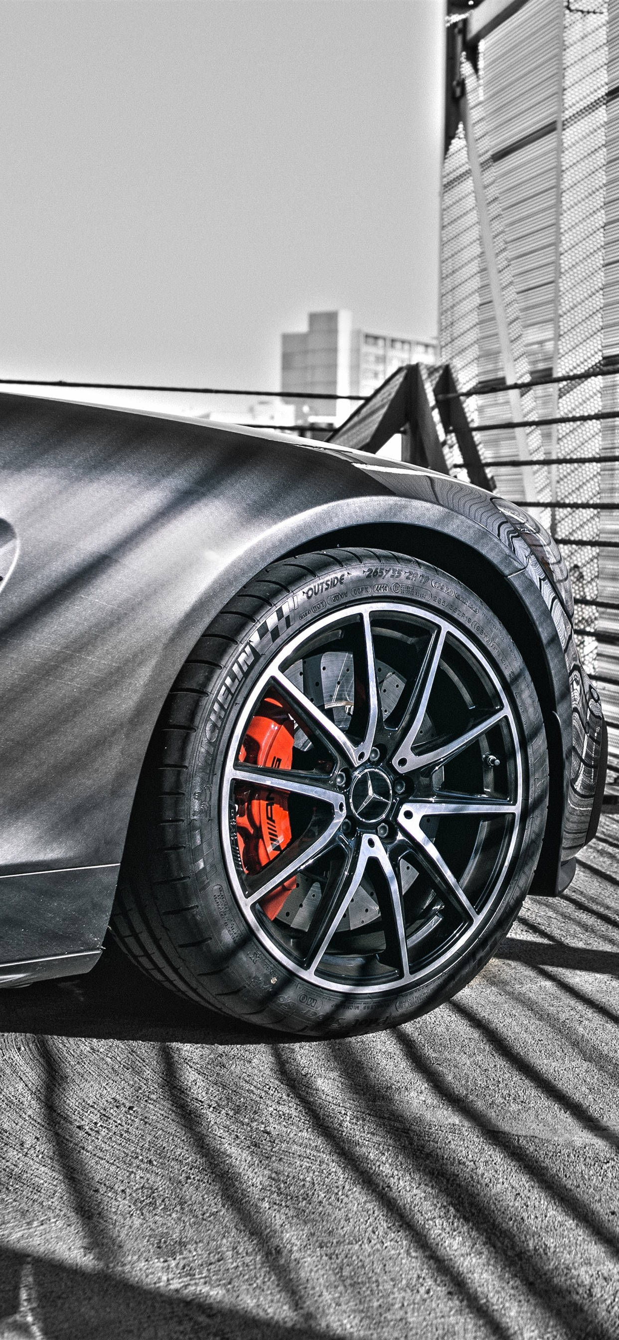Mercedes iPhone X Tire Тапет