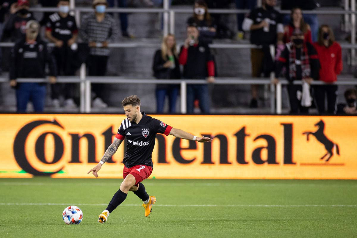 MLS DC United Пол Ариола футболно игрище Тапет