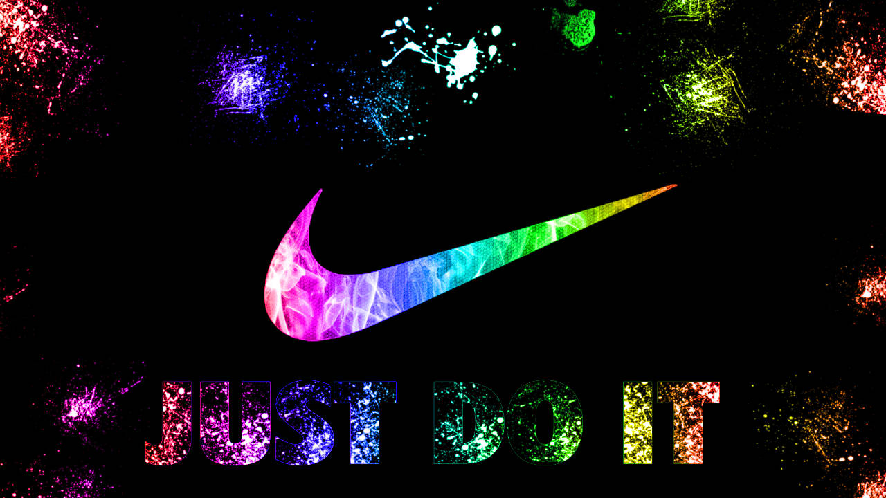 Готина Nike Rainbow Smoke Тапет