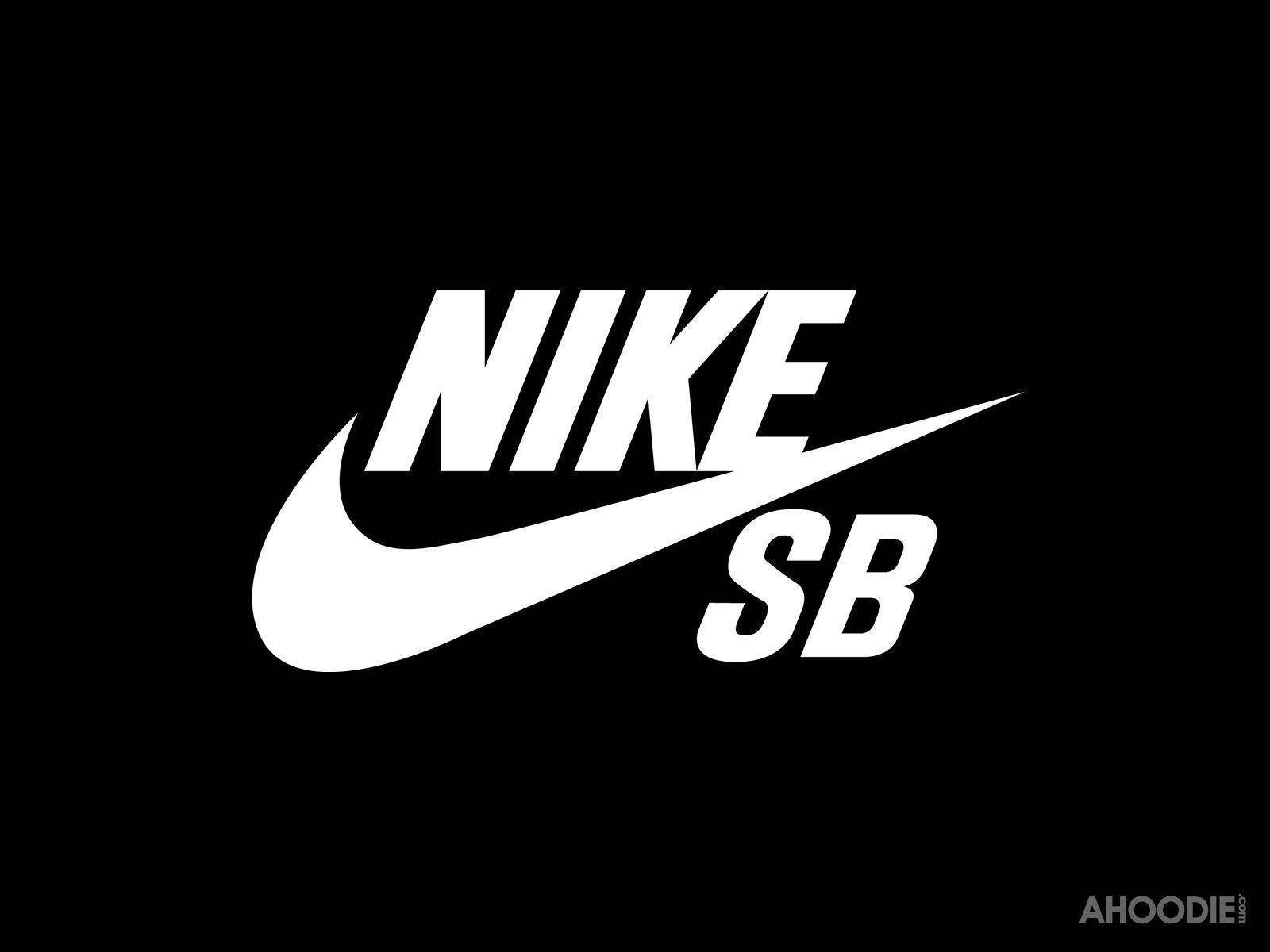 Готично Nike SB Тапет