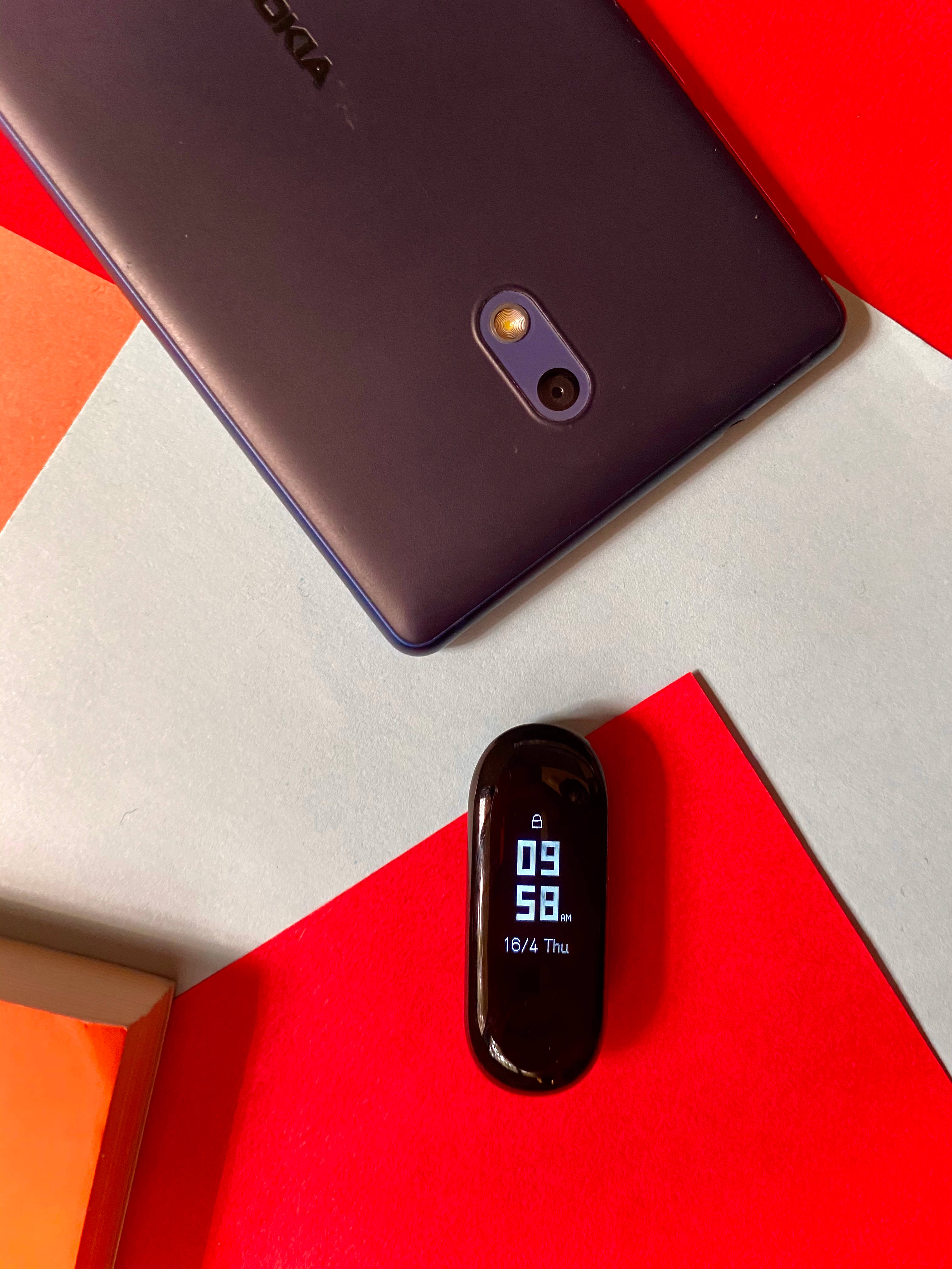 Nokia 3 и Xiaomi Band Тапет