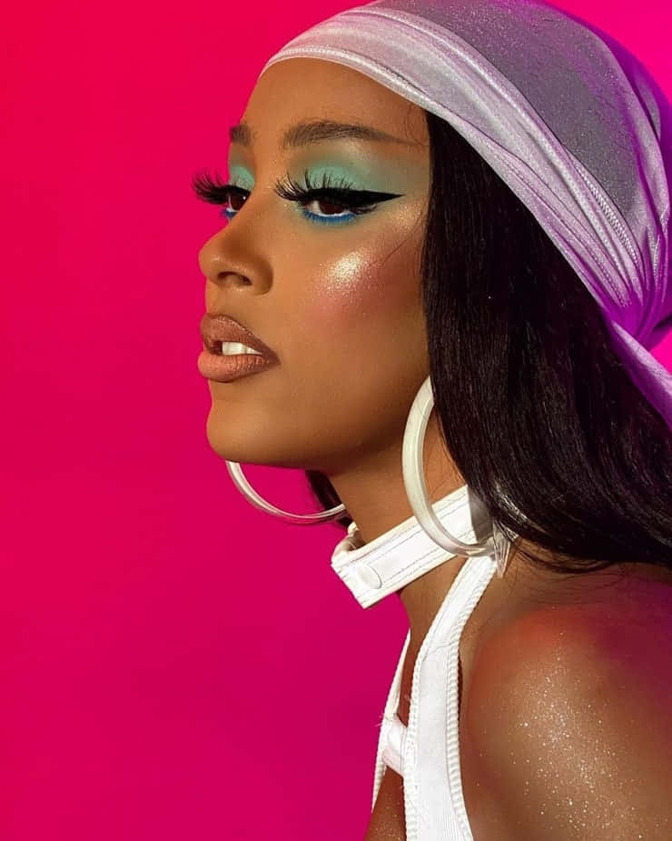R&B певицата Doja Cat на сцената Тапет