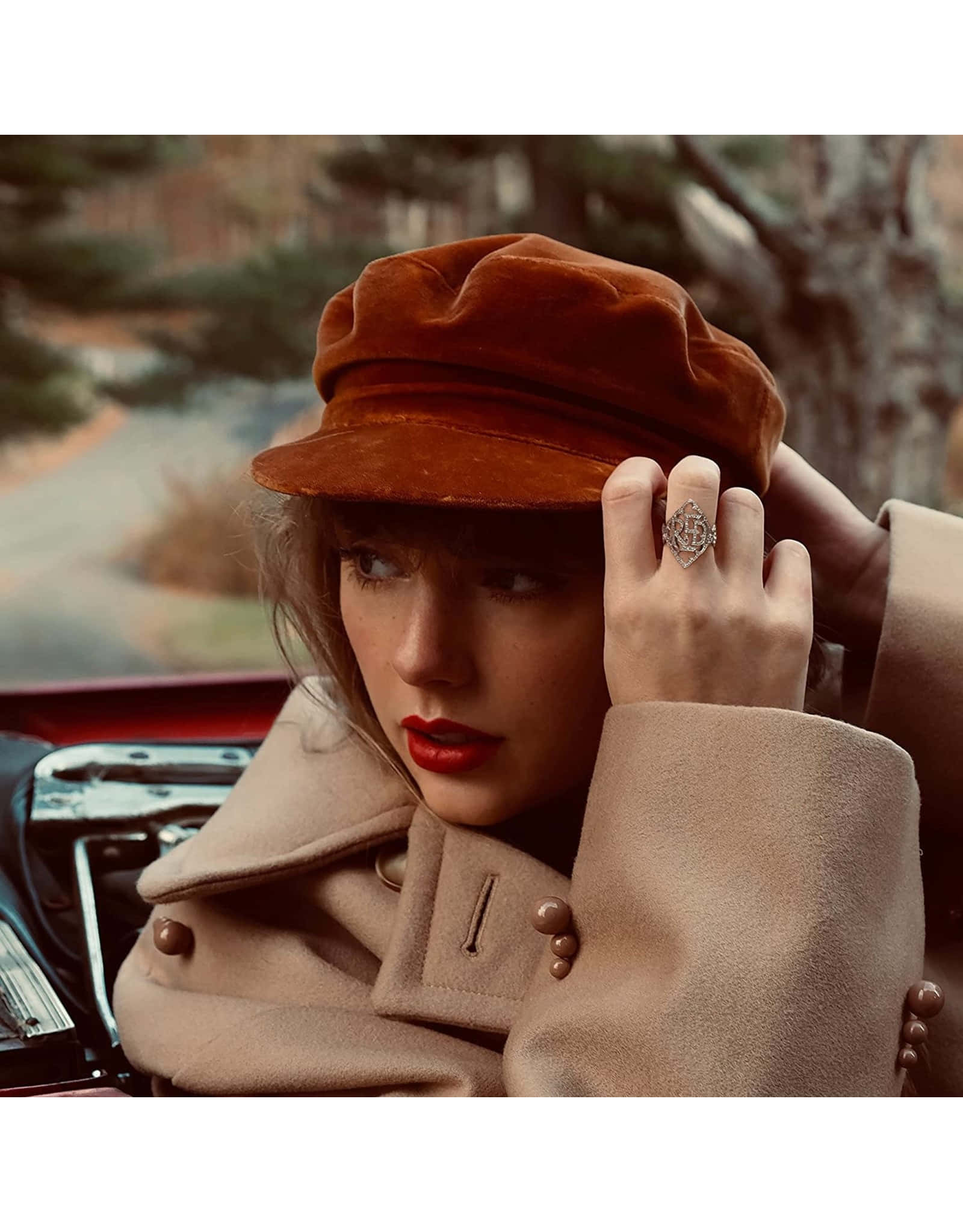 Red Taylor's Version – Уникален поп албум Тапет