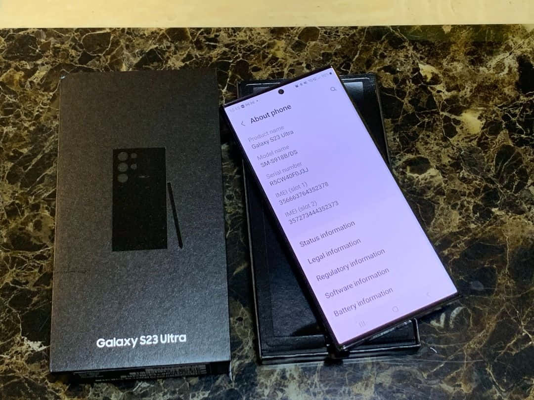 Разопаковане и детайли на Samsung S23 Ultra Тапет