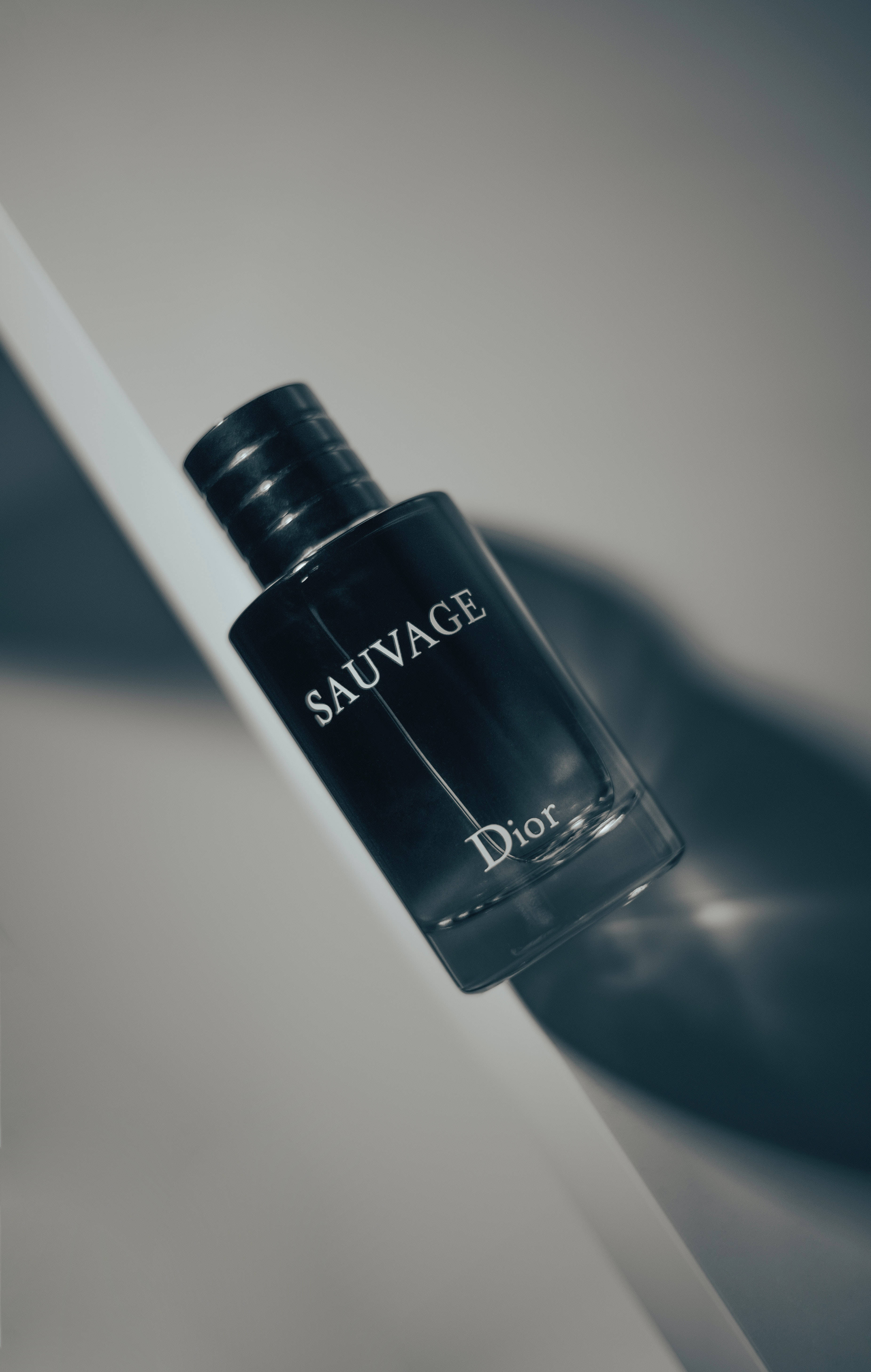 Sauvage Dior телефон Тапет