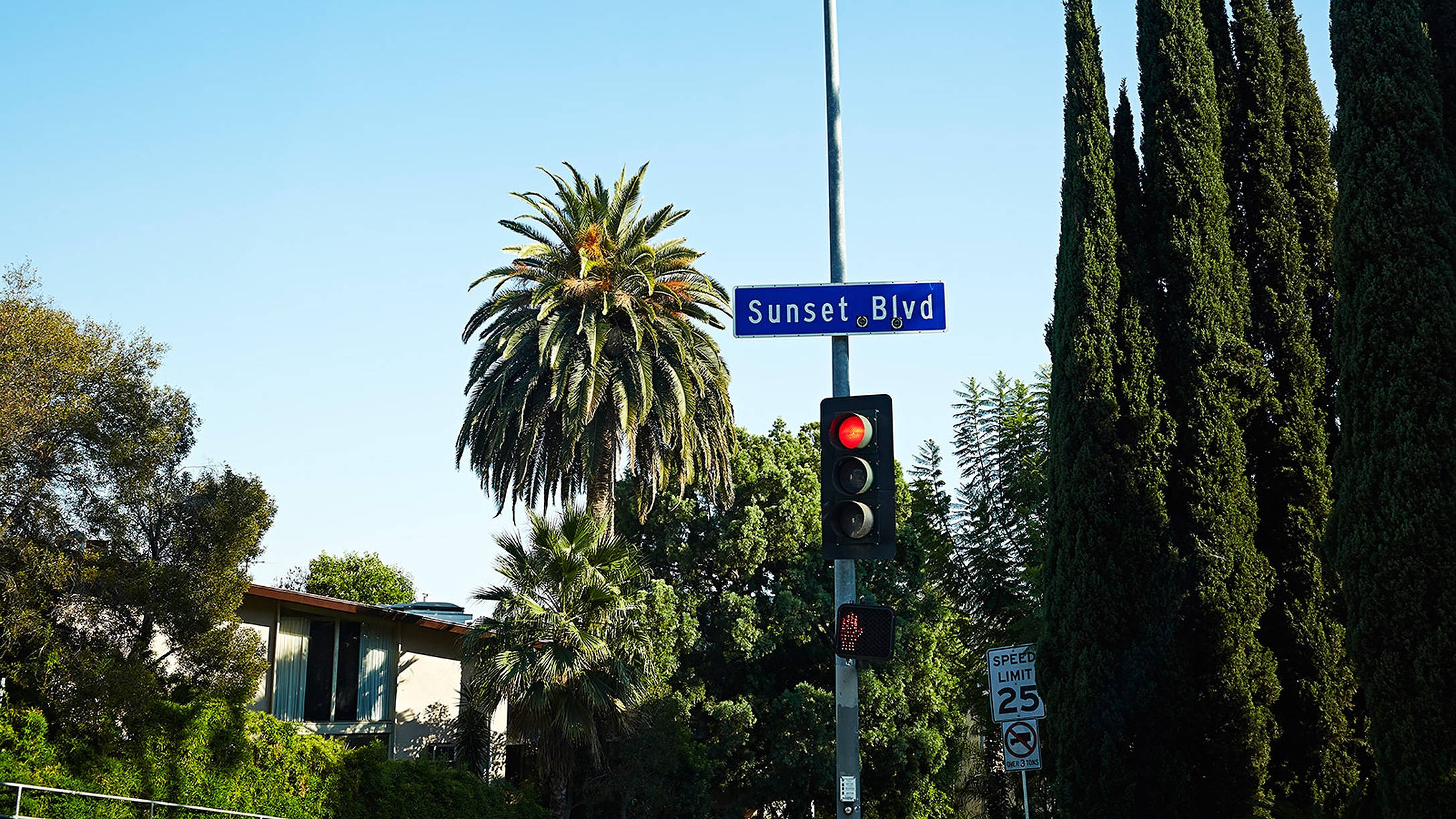 Синь знак на Sunset Boulevard Тапет