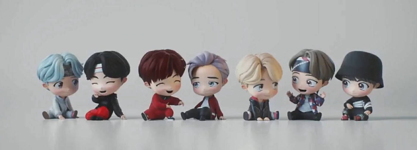 Наслаждайтесъ найзабавните и сладки изгледи на малките кукли Tiny Tan BTS! Тапет
