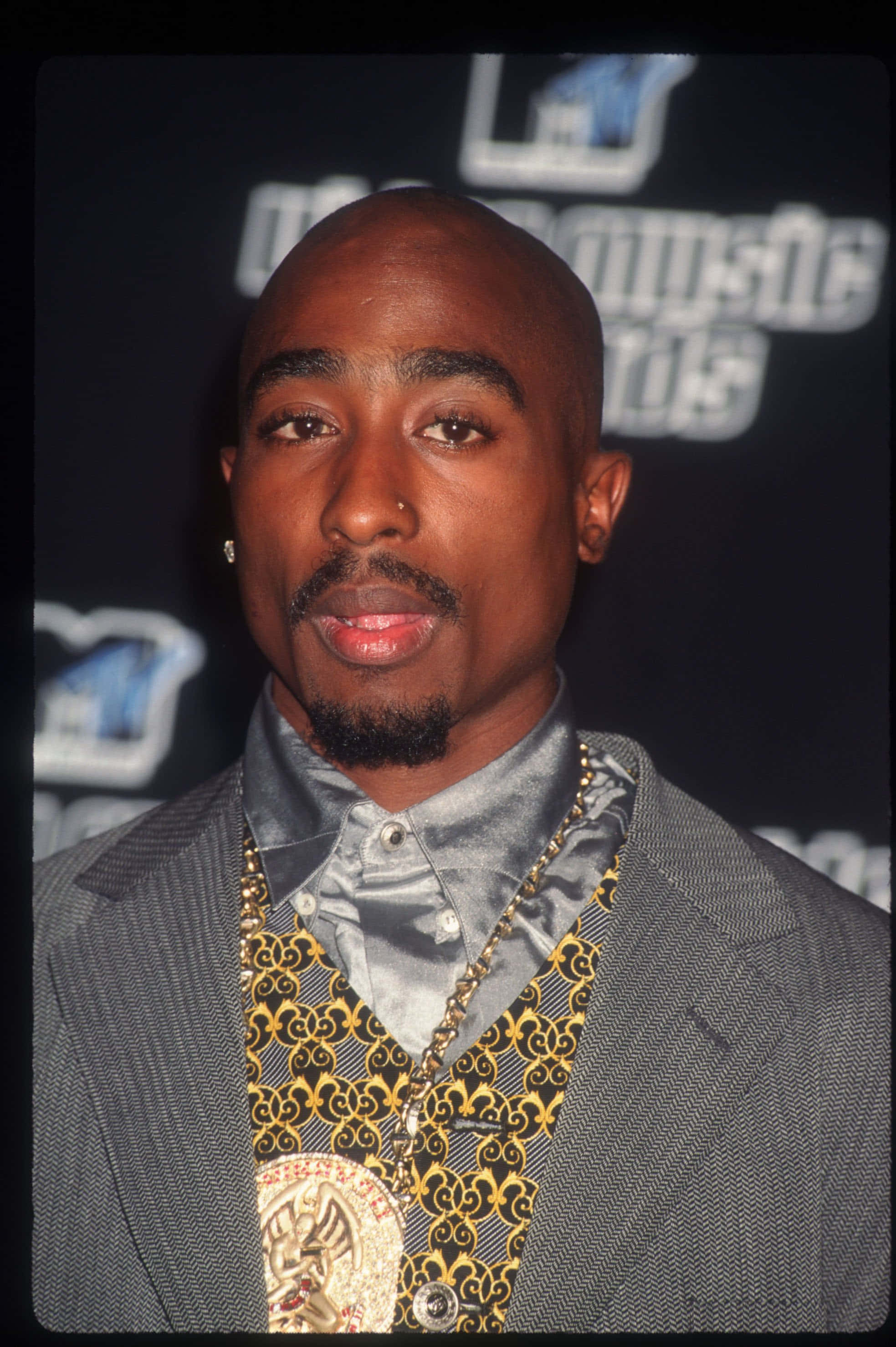 tupac jones на mtv music awards Тапет