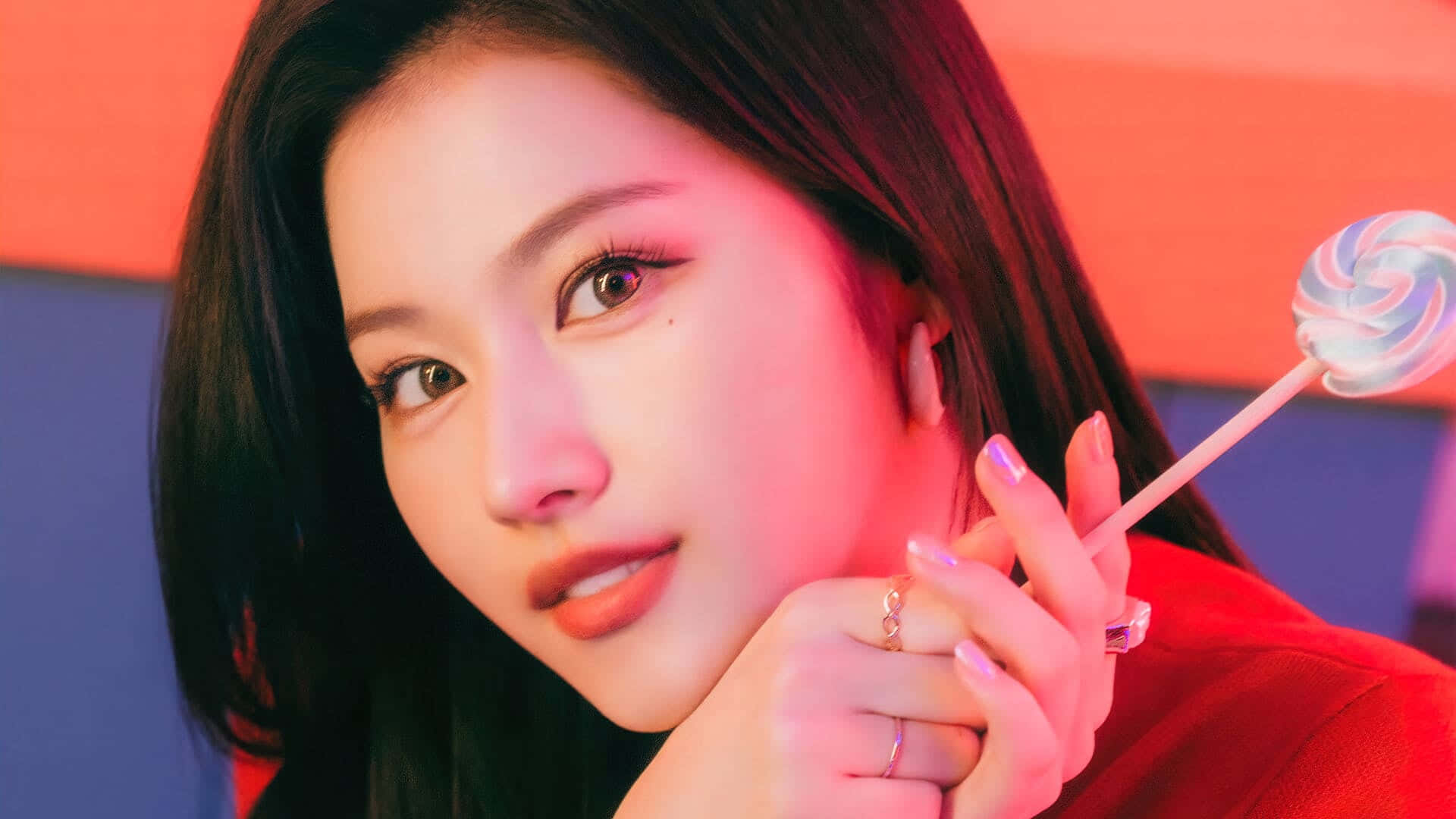 Twice, K-pop сенсацията, блестит в своя зашемляваща фотосесия. Тапет