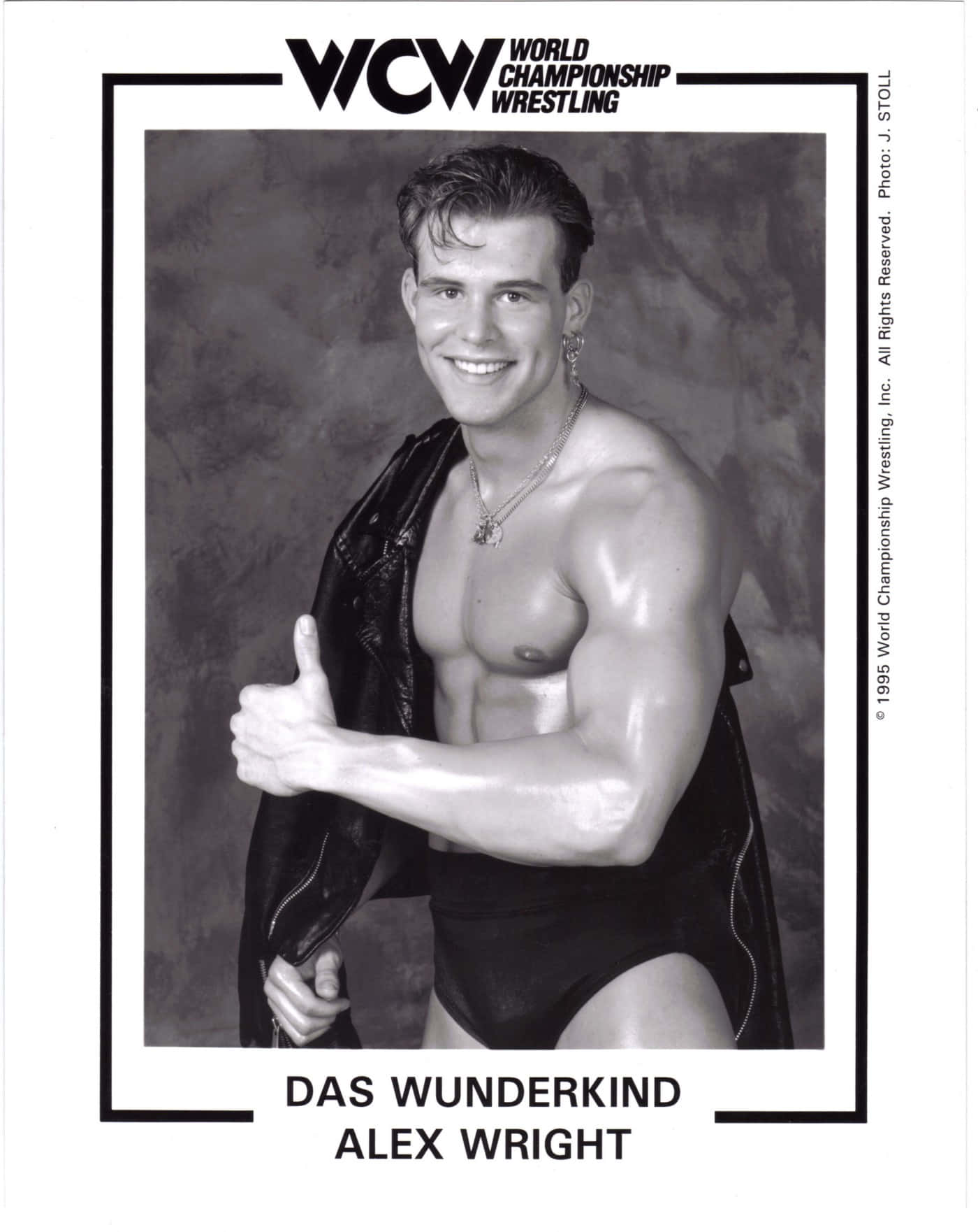 Алекс Райт, известна звезда WCW по кечу Тапет