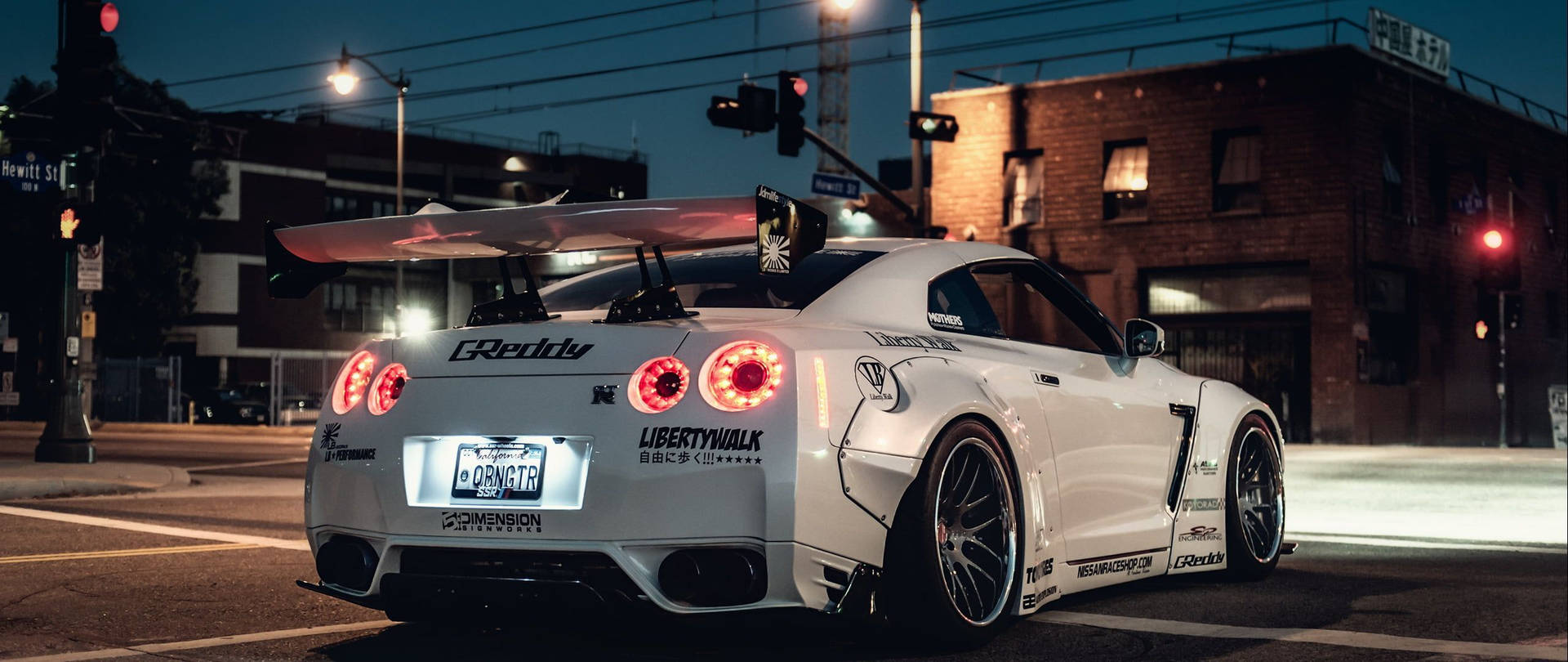 Автомобили Nissan GT-R Nissan Нощ HD Тапет | Фоново изображение