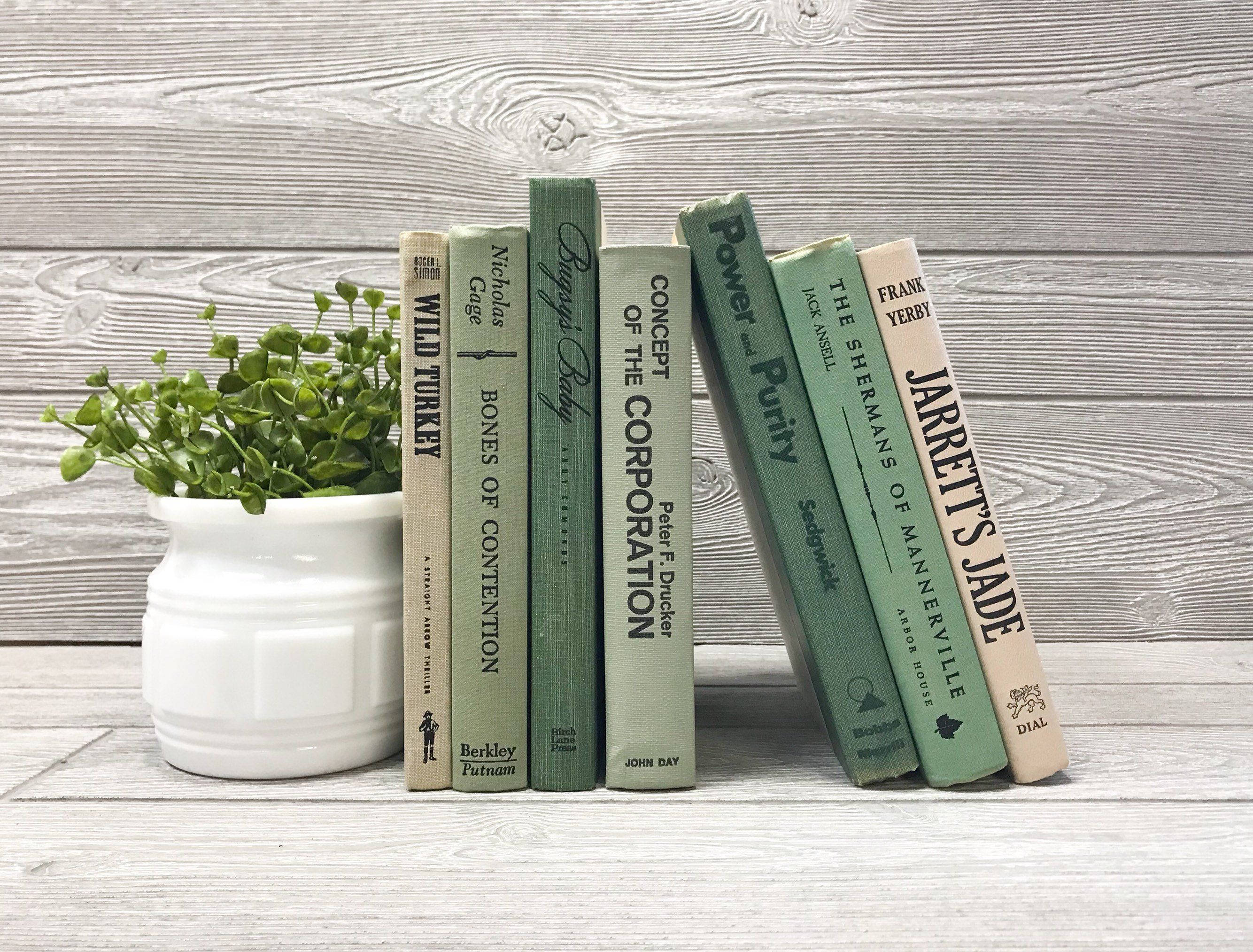 Естетични книги в мъдро зелено Тапет