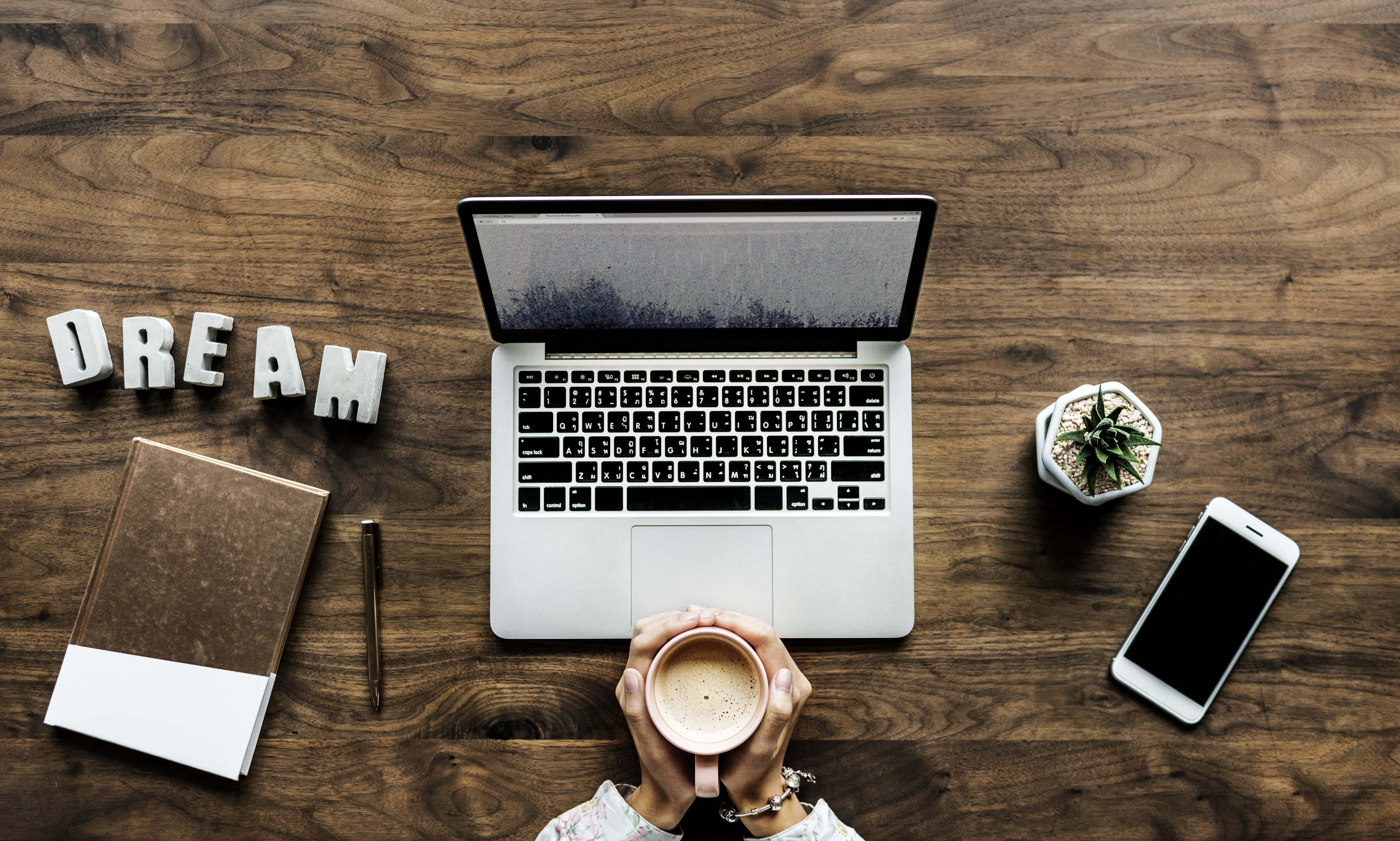 Естетични снимки на MacBook Тапет