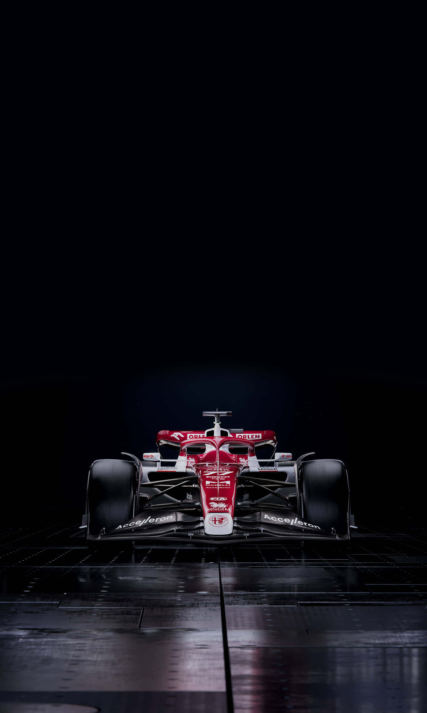 Заредете се с новият F1 iPhone Тапет
