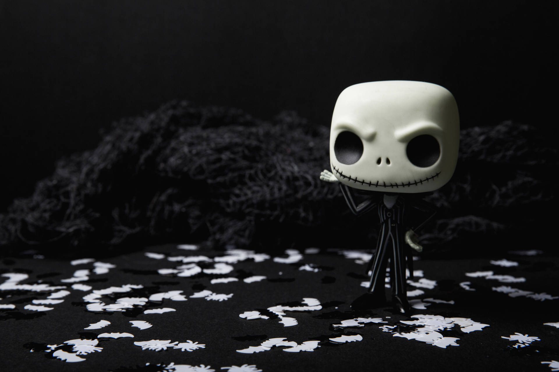 Тапет на Кошмарът преди Коледа с кукла Funko Pop на Джак Скелингтън.
