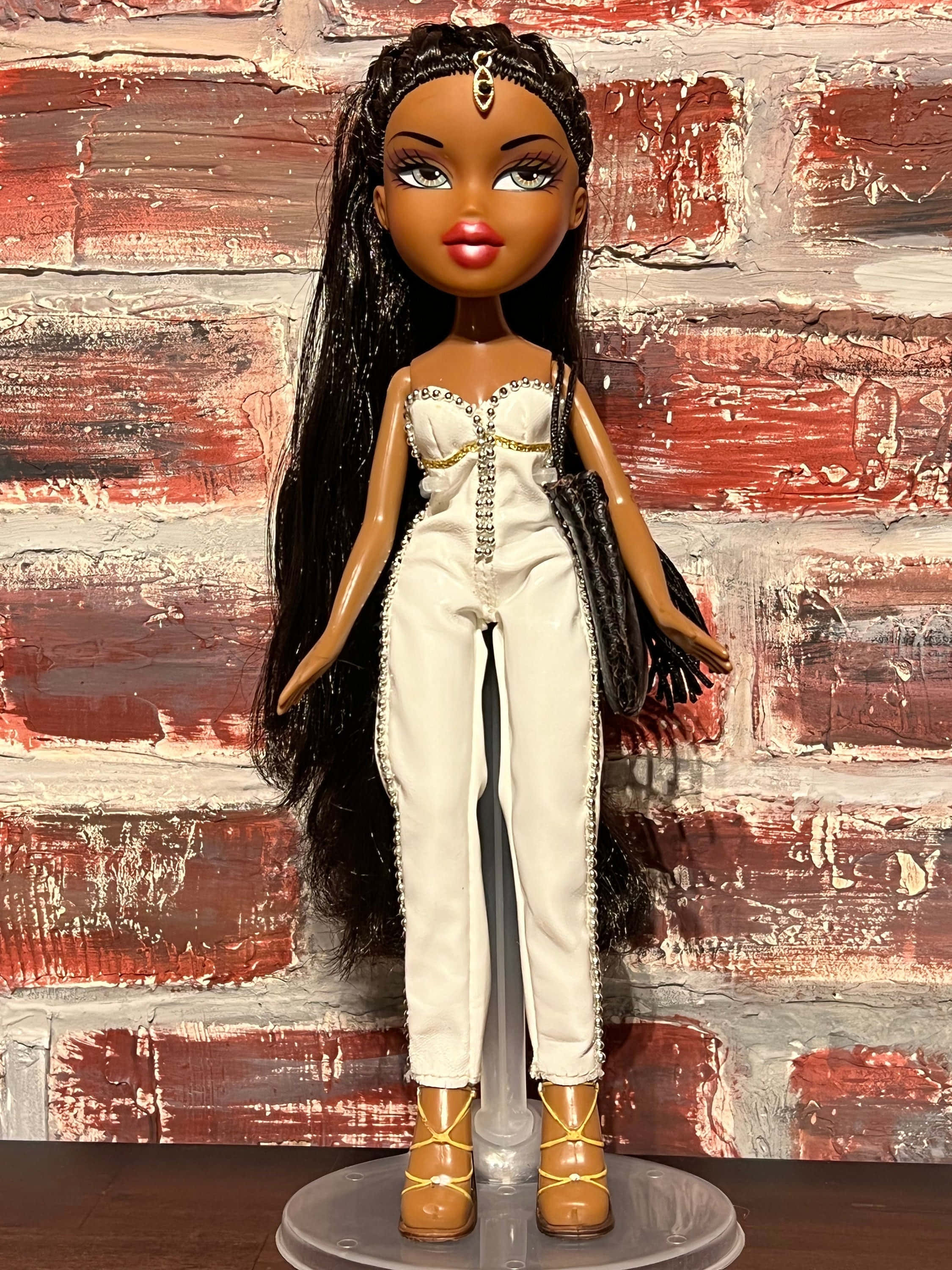 Направете изявление и изразете своя уникален, индивидуален стил с Bratz Aesthetics! Тапет