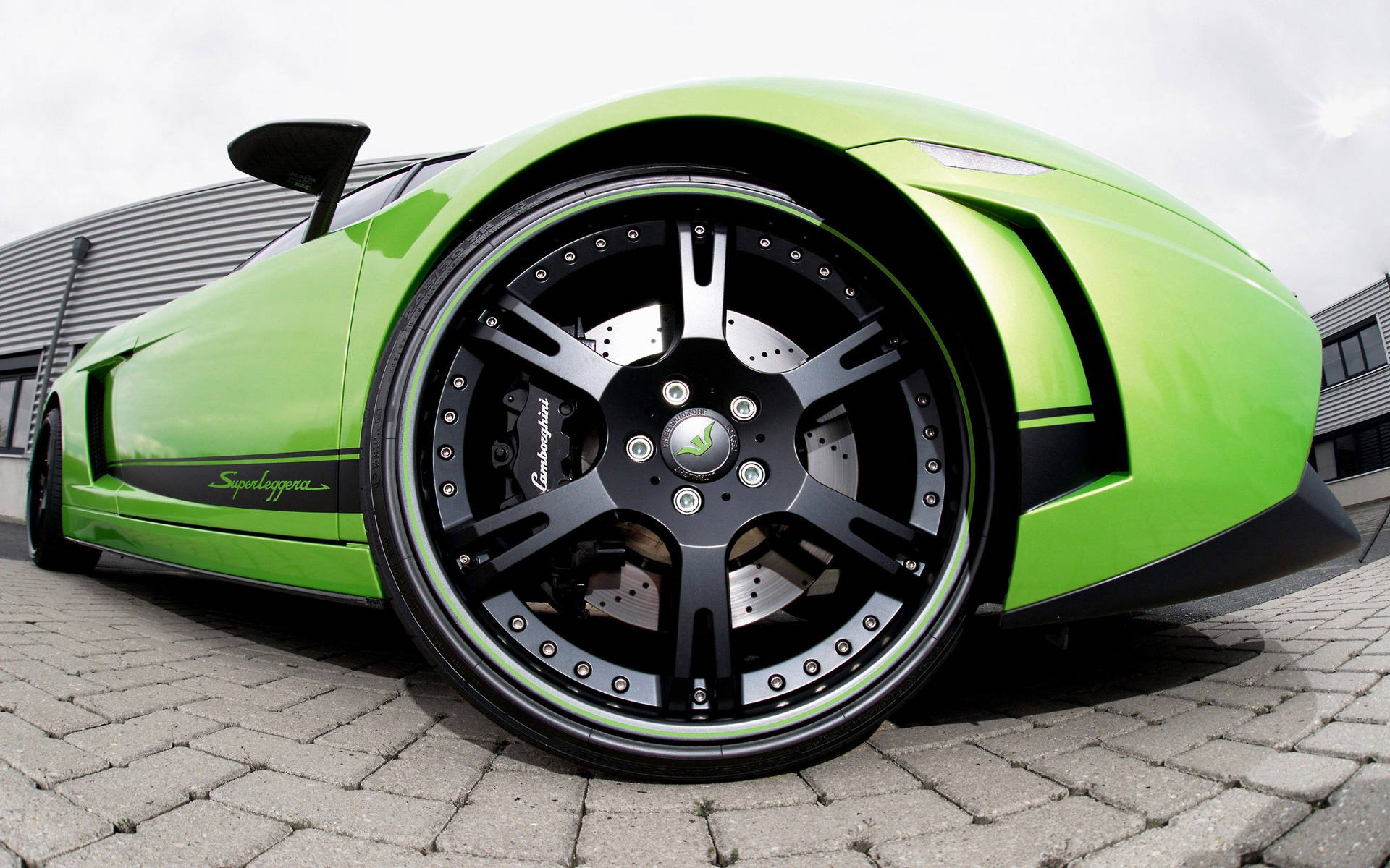 Зелено Lamborghini, рибешко око на колелото, тапет.